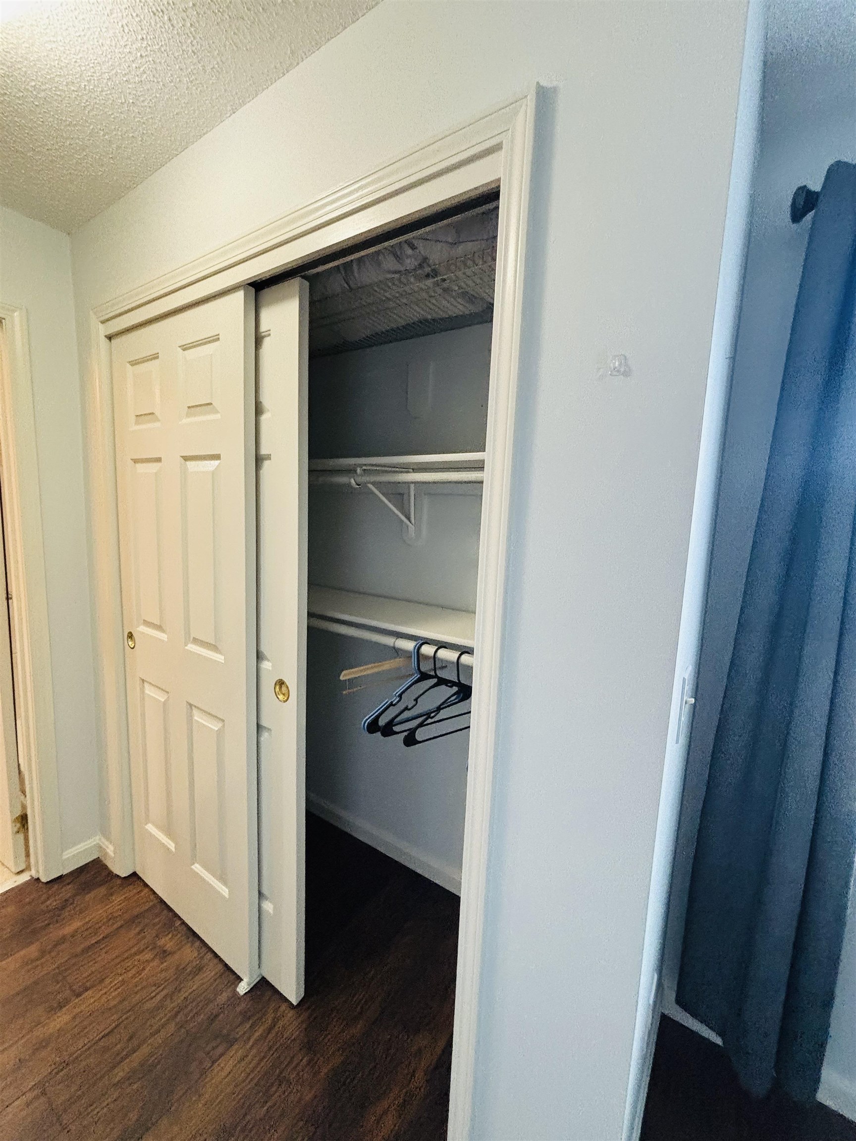 690 S Porter Street Property Photo 3