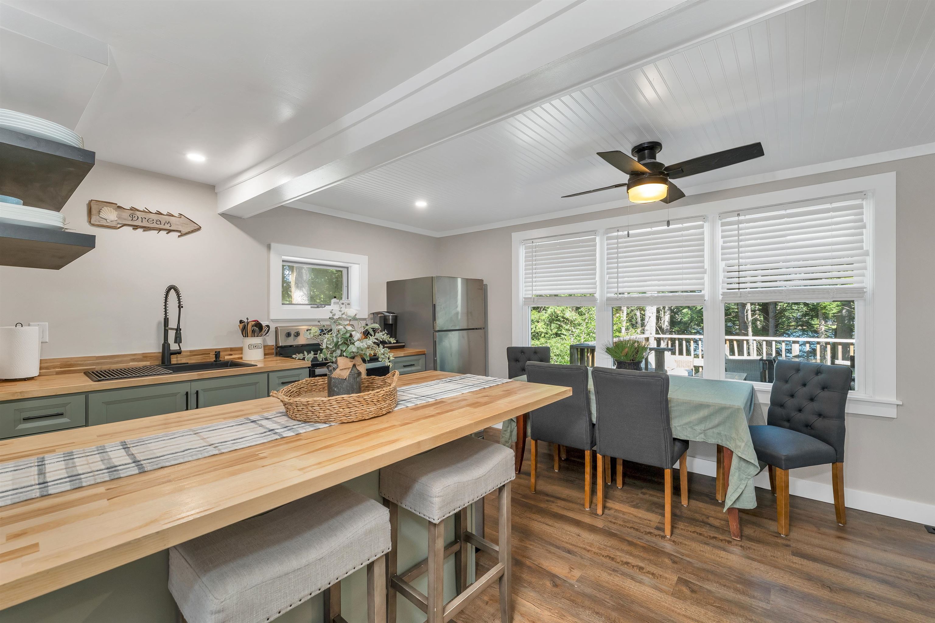 555 Stage Road Property Photo 10