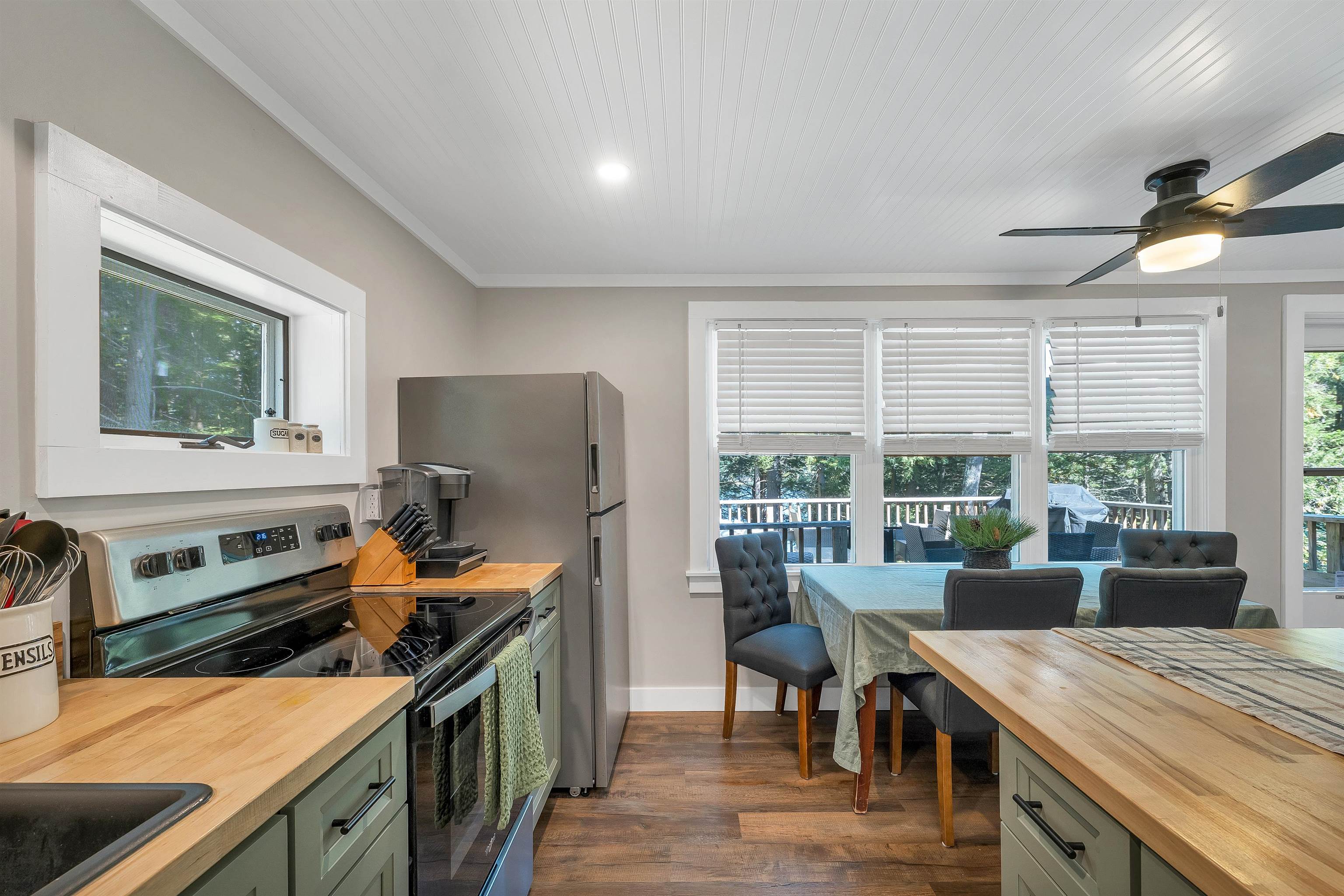 555 Stage Road Property Photo 11