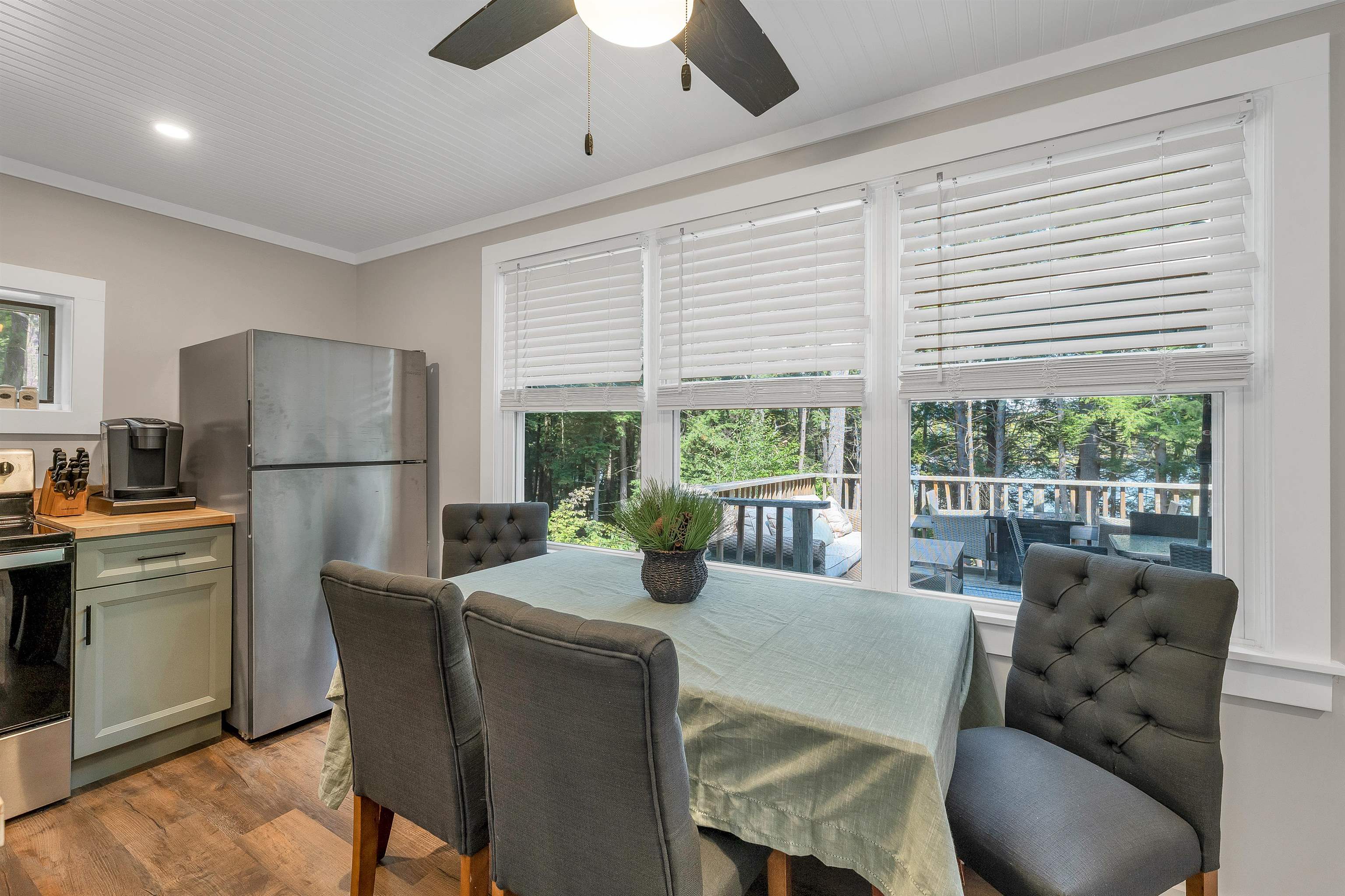 555 Stage Road Property Photo 13