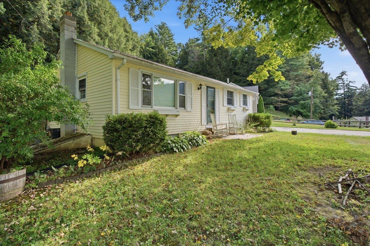 78 Carbonti Circle Property Photo 2
