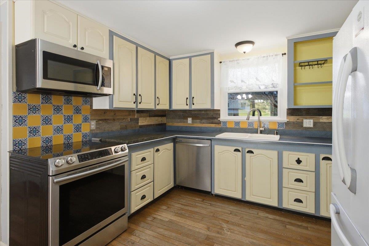78 Carbonti Circle Property Photo 13