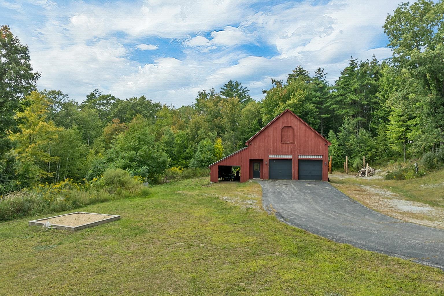 95 Blueberry Hill Road Property Photo 4