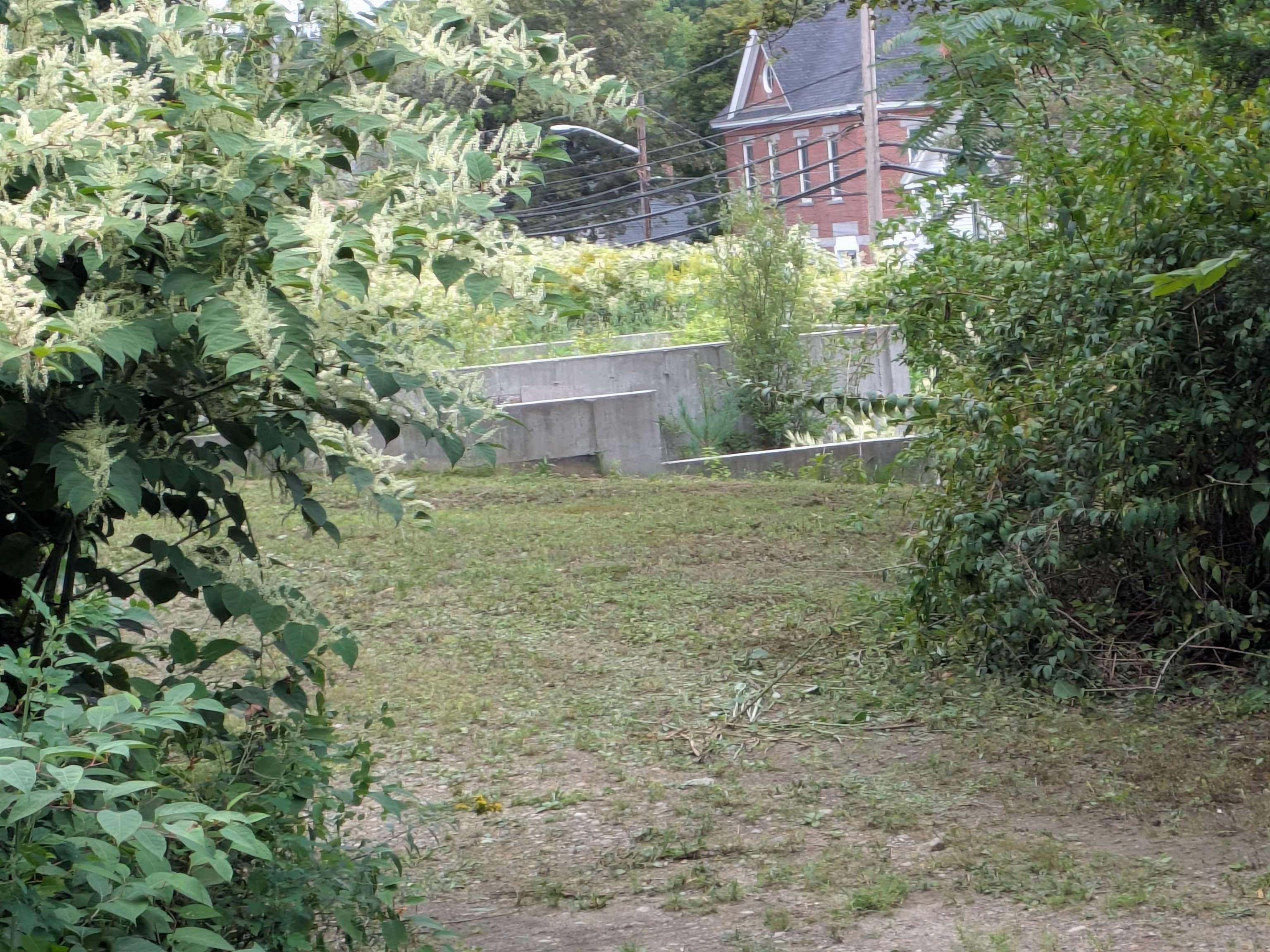 441 N State Street Property Photo 3
