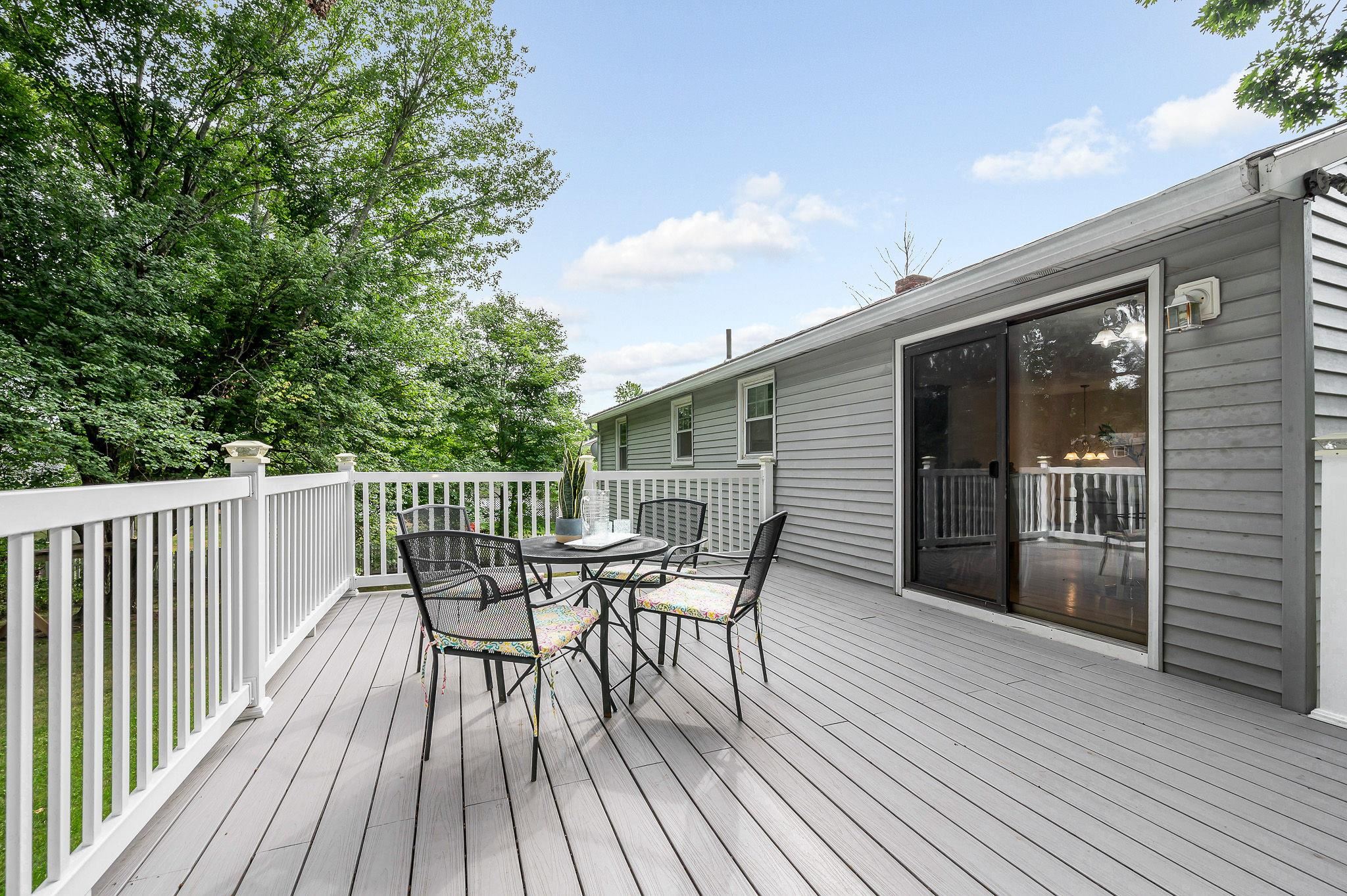 40 Lou Avenue Property Photo 13