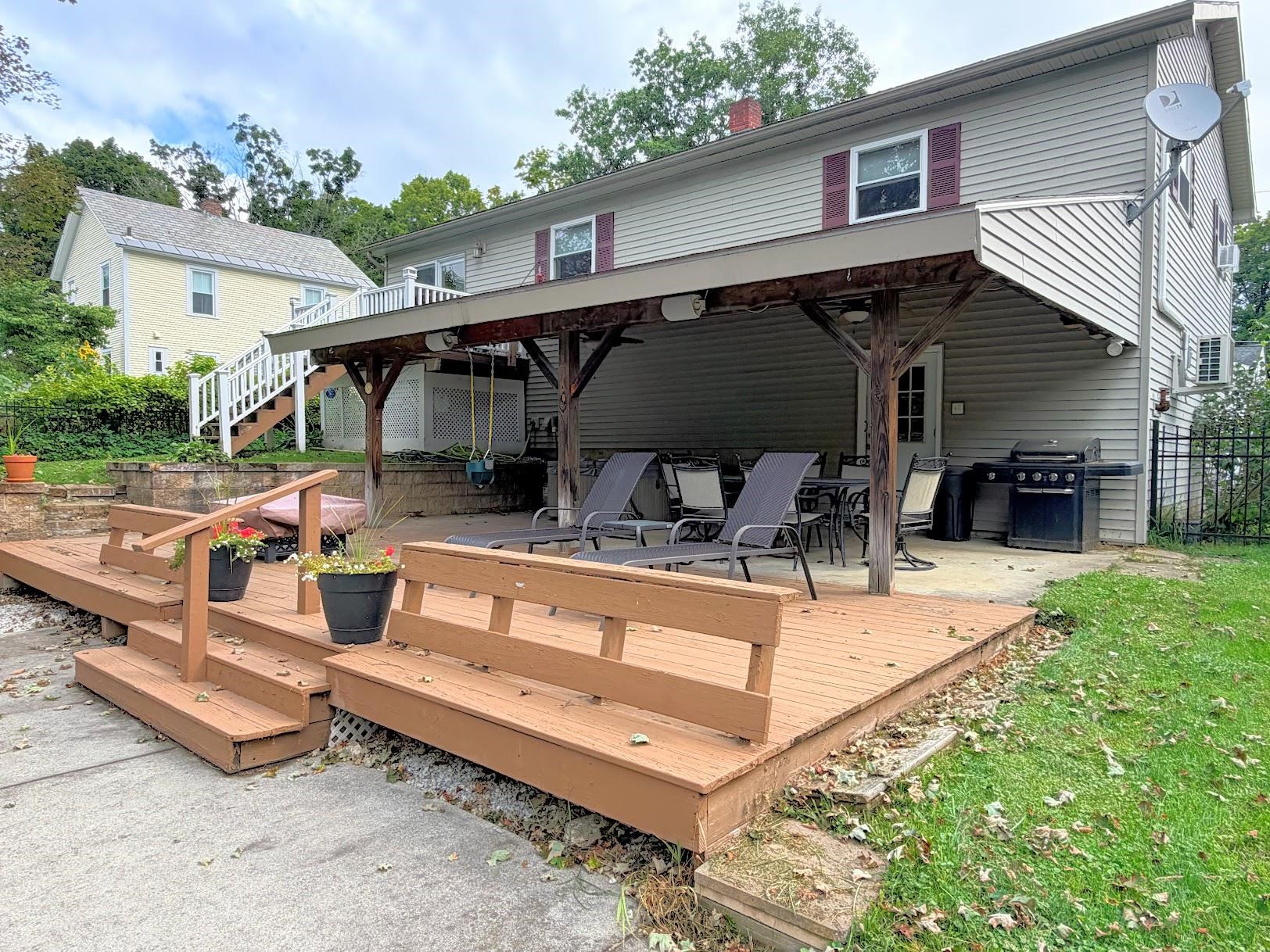 179 Adams Street Property Photo 28
