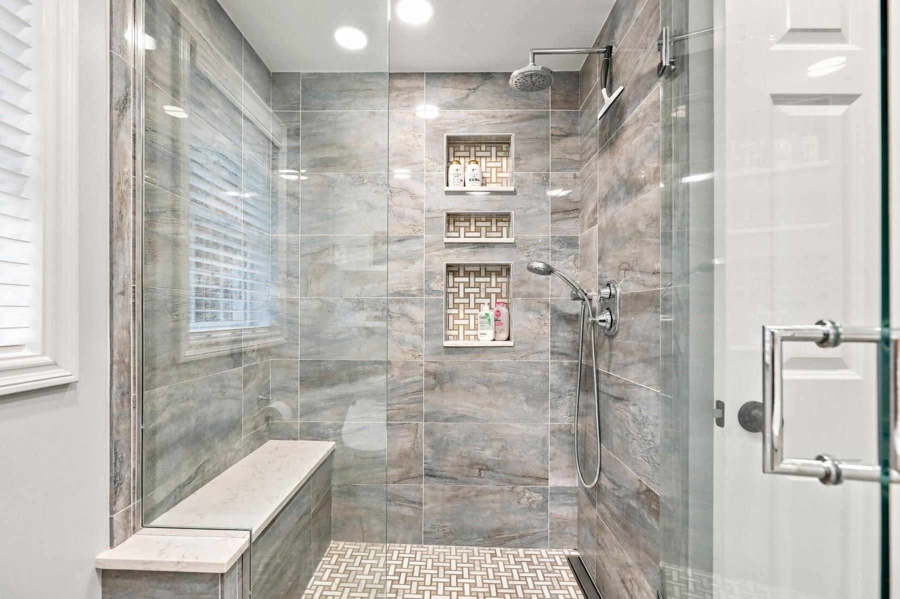 16 Lantern Lane Property Photo 36