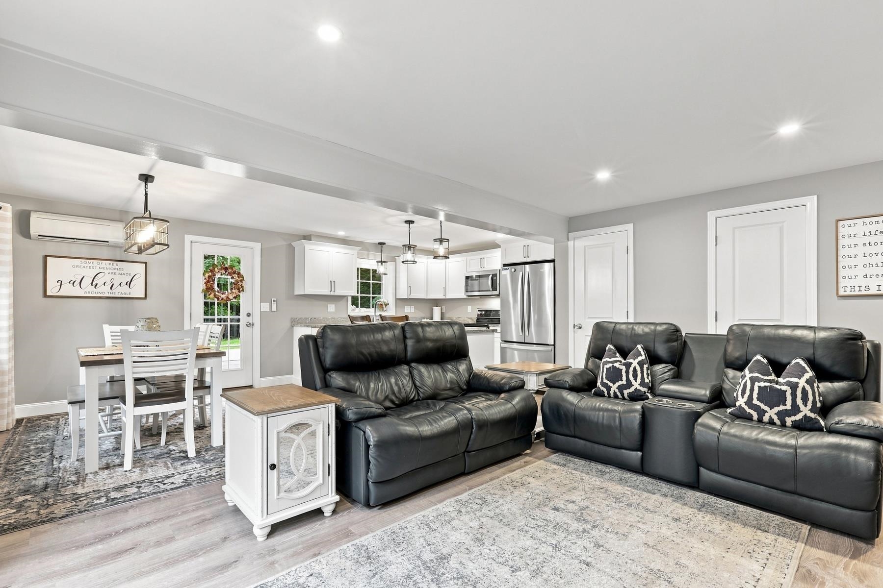 16 Lantern Lane Property Photo 48