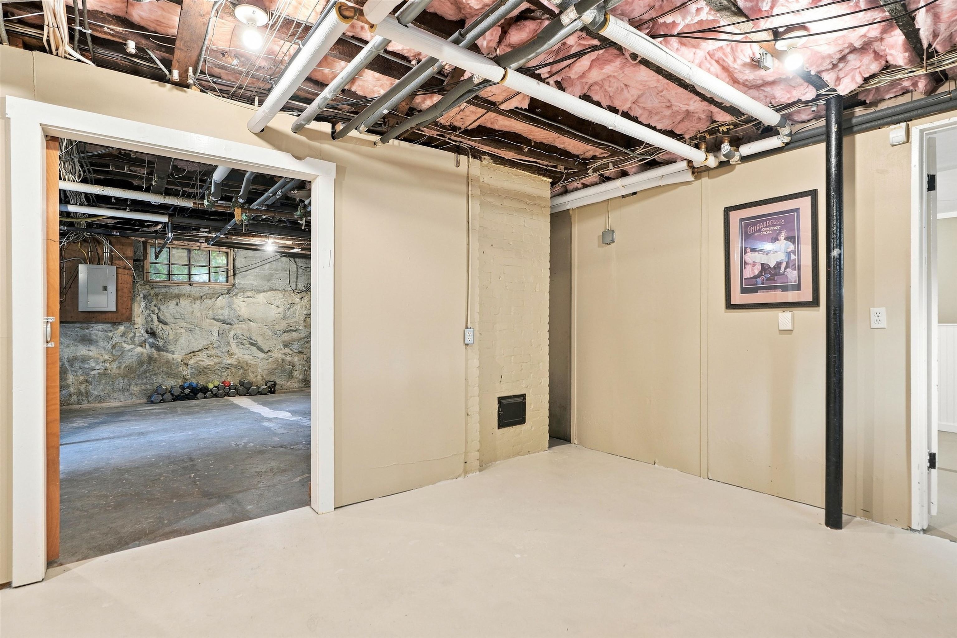 1028 Union Street Property Photo 40