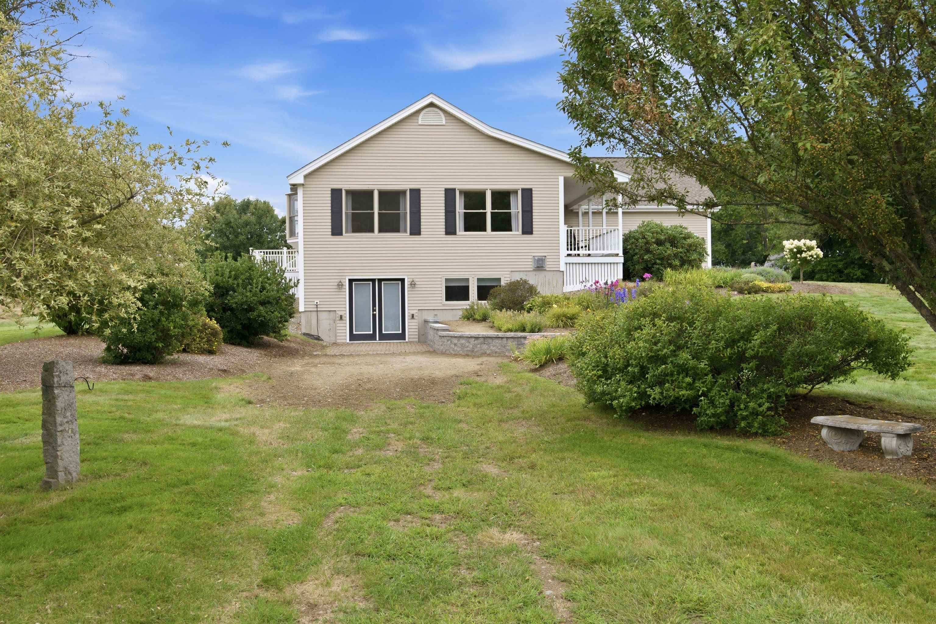 7107 School Street Property Photo 6