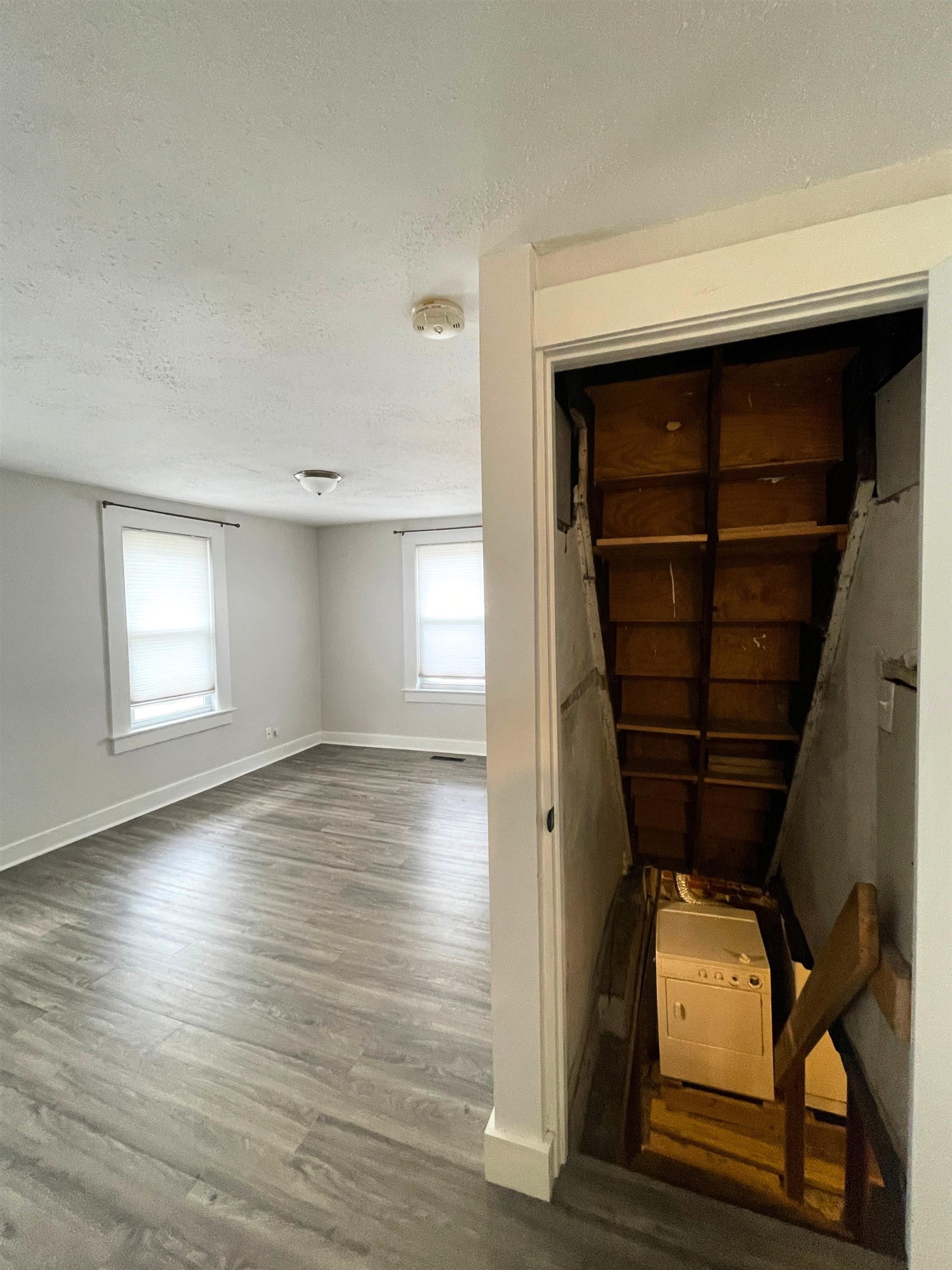 27 Pierce Street Property Photo 19