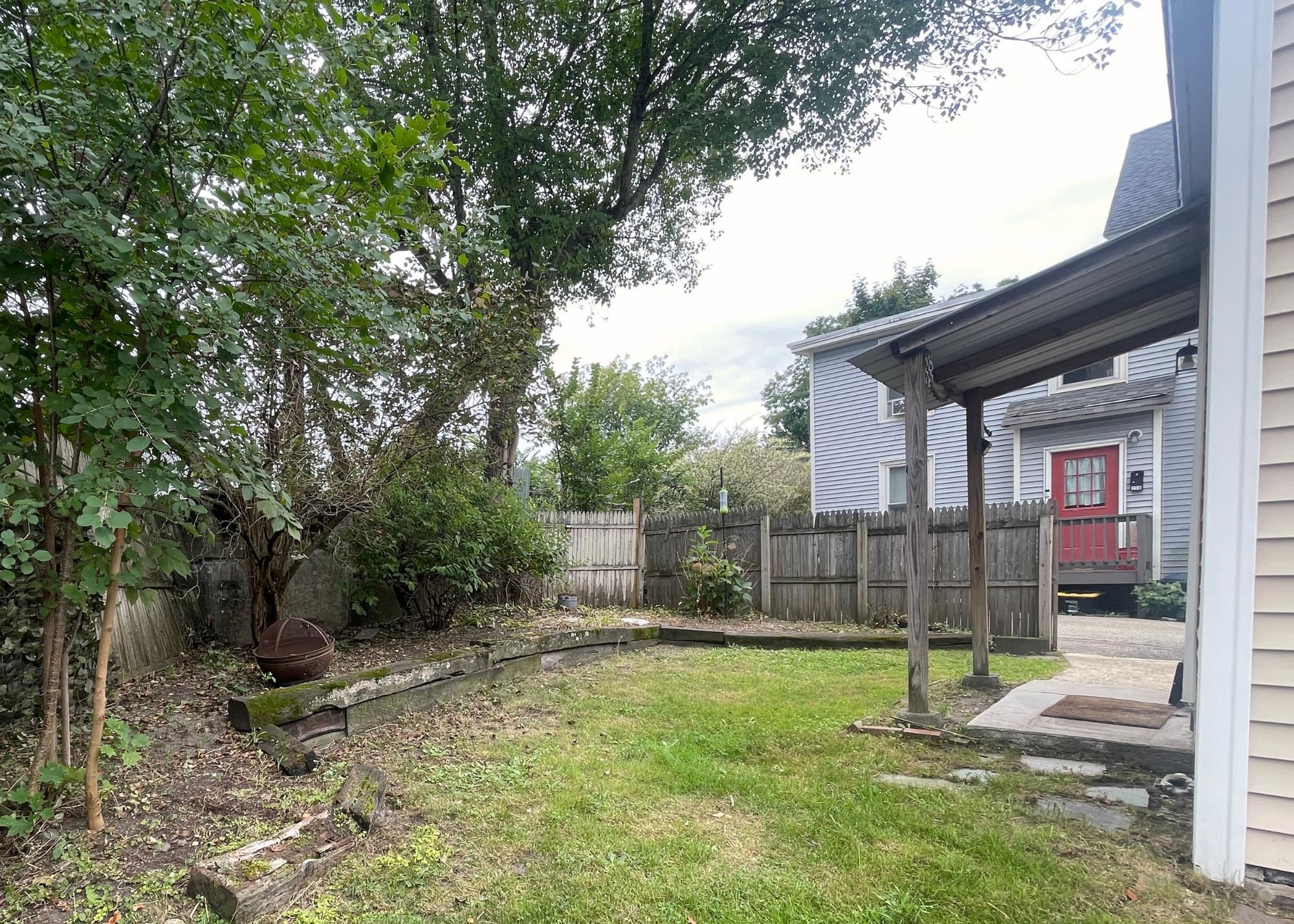 27 Pierce Street Property Photo 25
