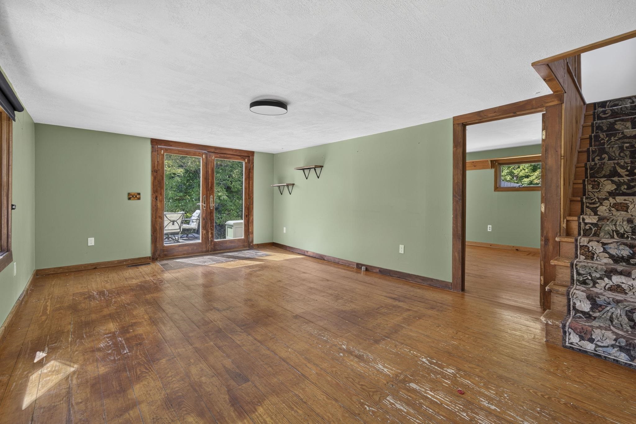 67 Lang Road Property Photo 14