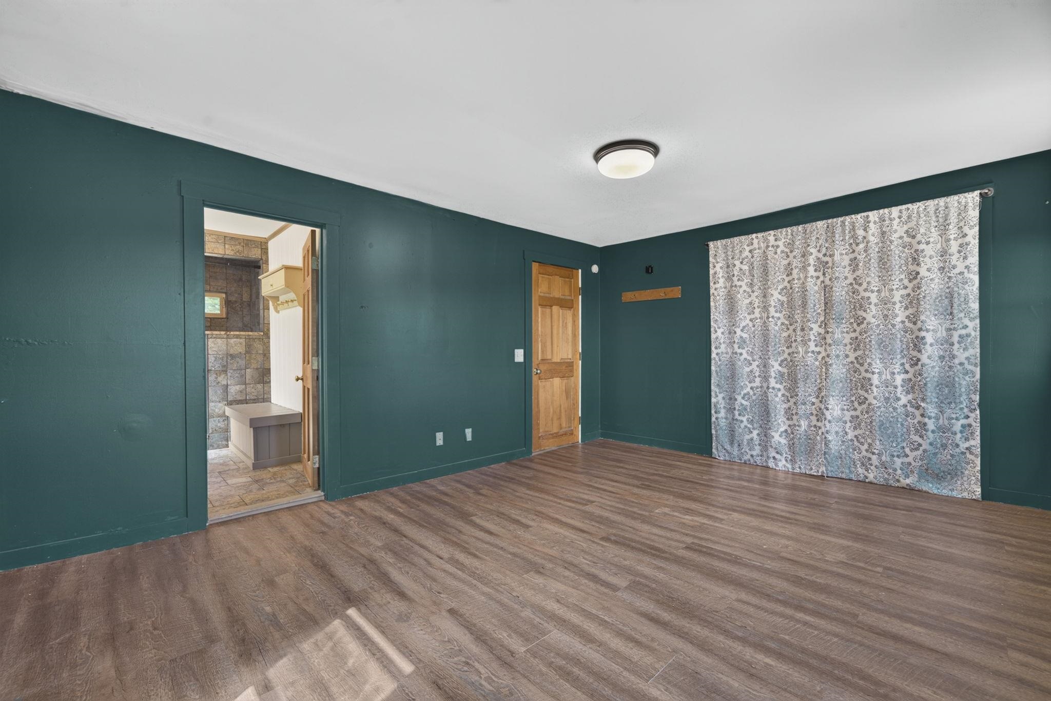 67 Lang Road Property Photo 28