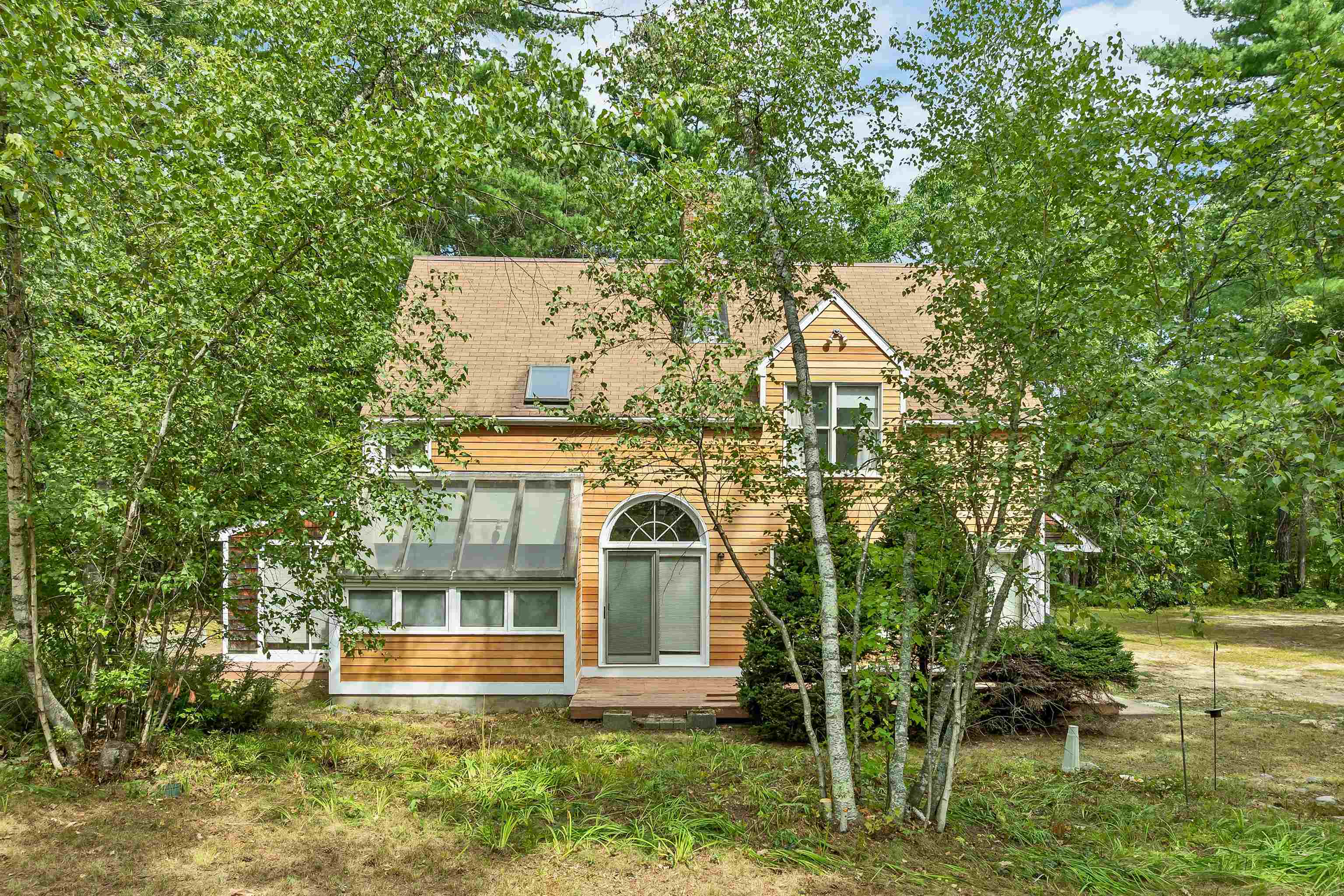 6 Laurel Road Property Photo 1