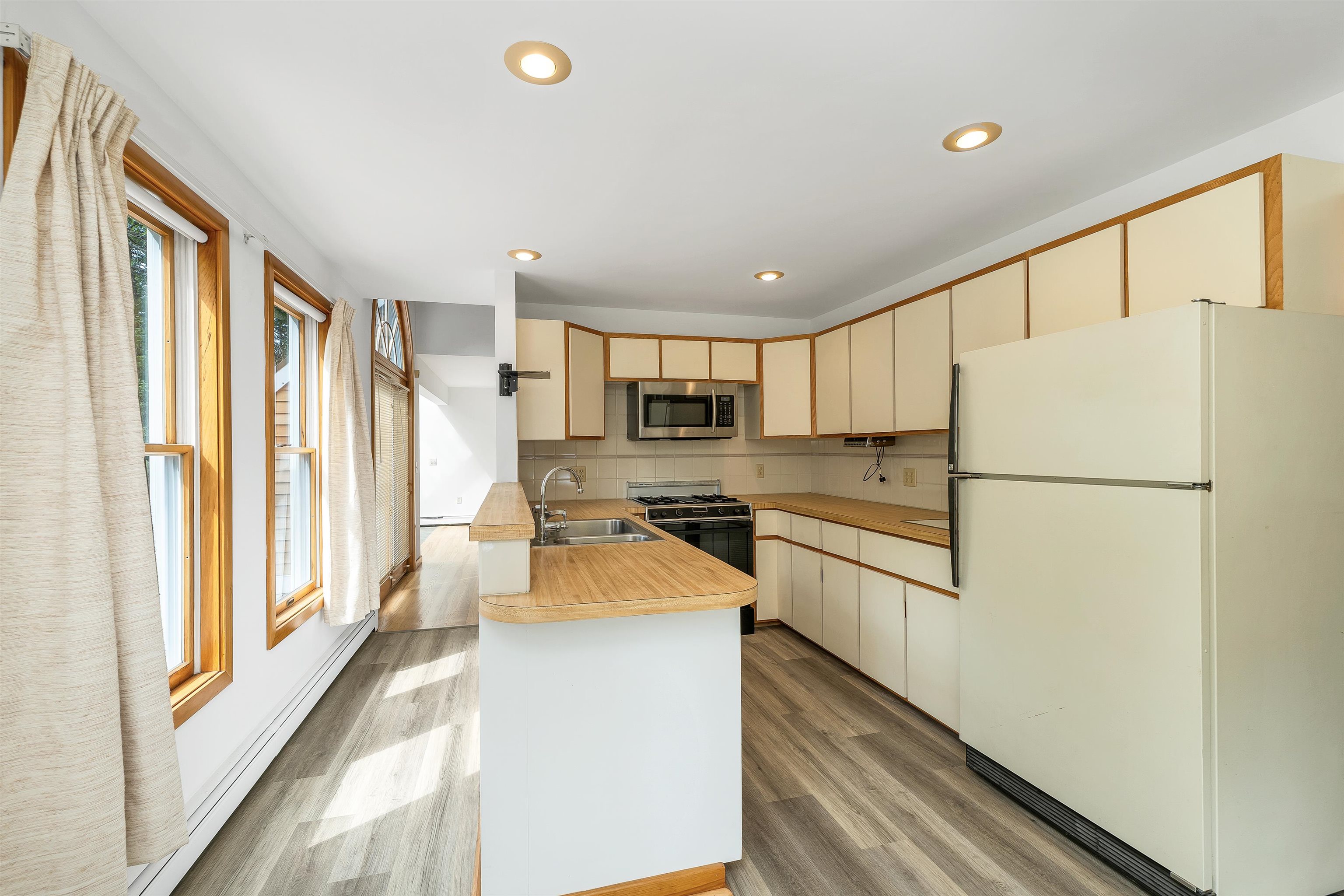 6 Laurel Road Property Photo 11