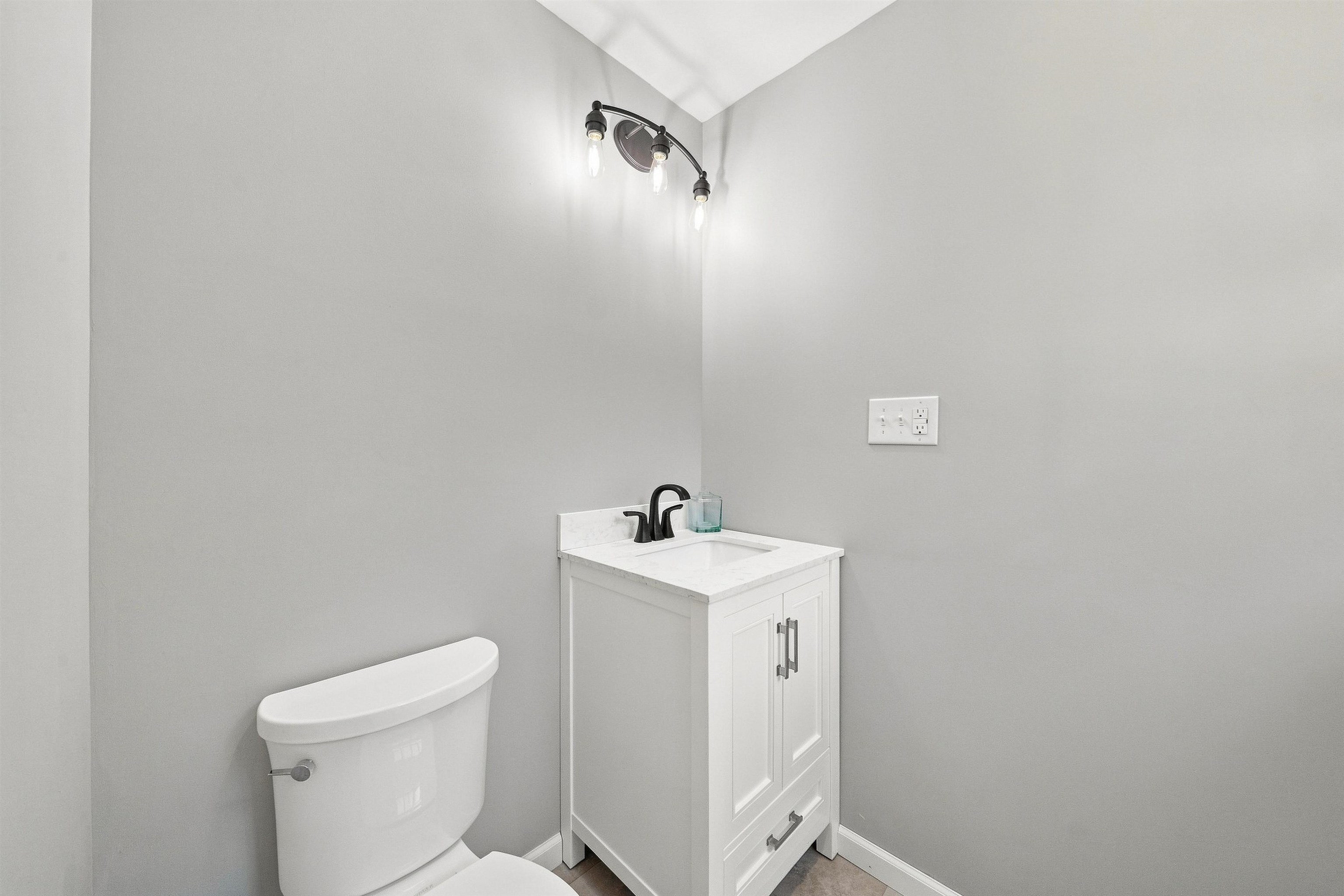 47 Rowell E Road Property Photo 38