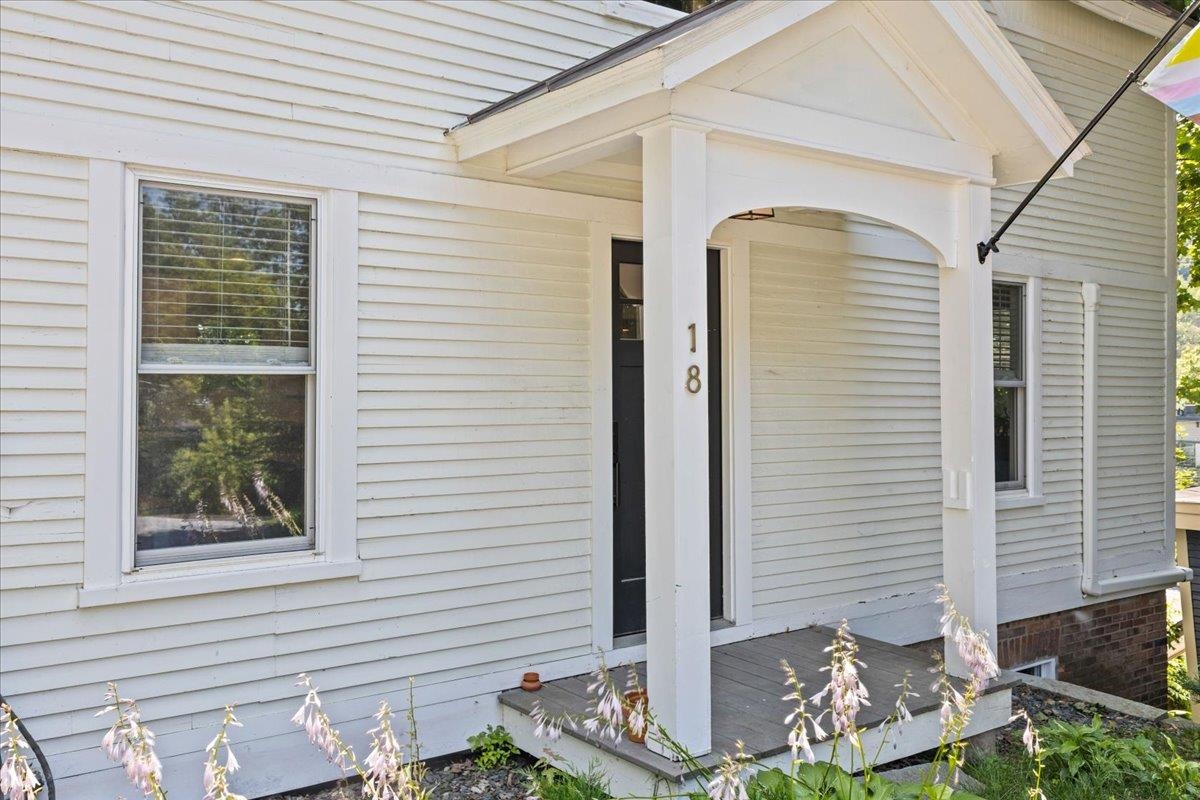 18 Charles Street Property Photo 2