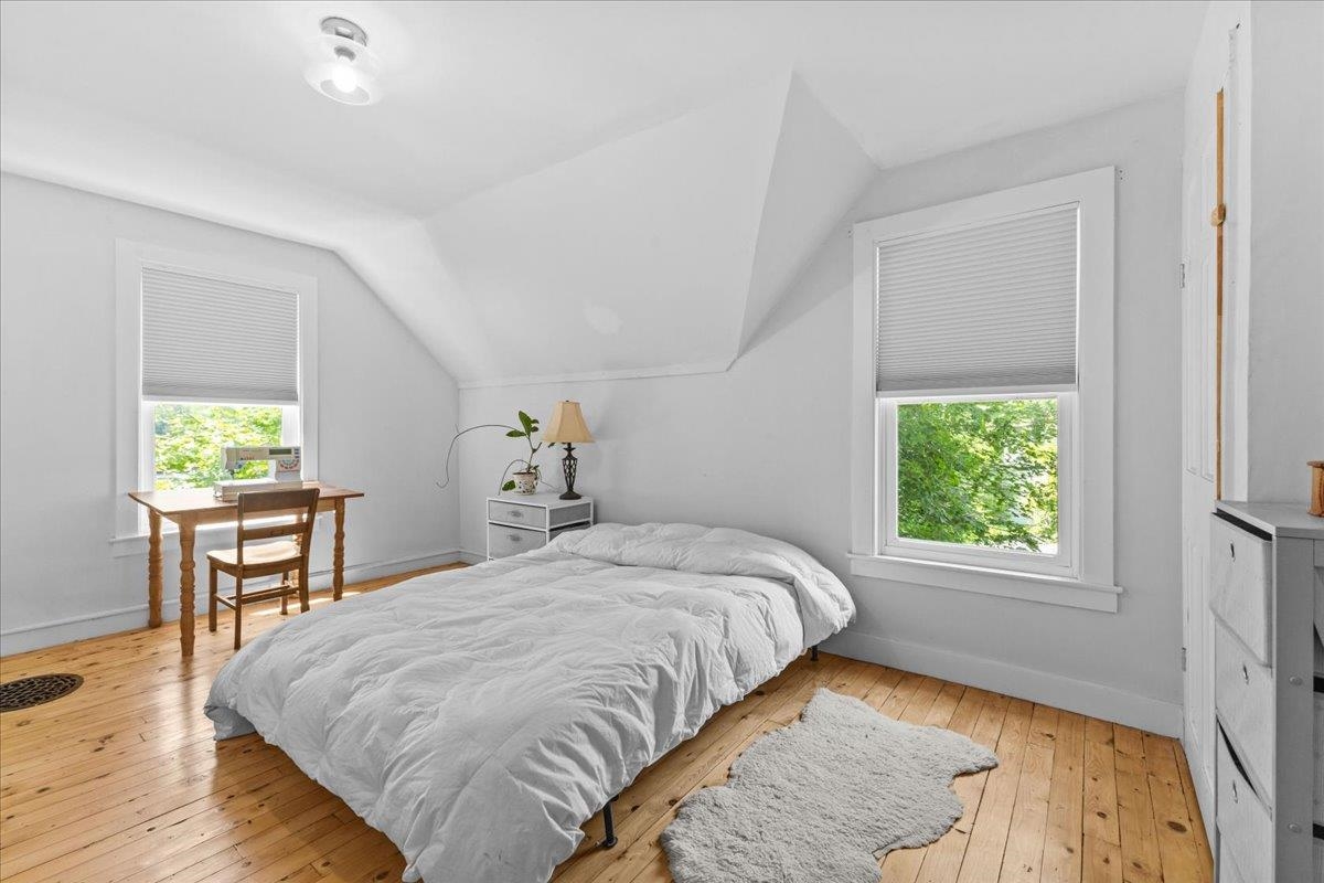 18 Charles Street Property Photo 20