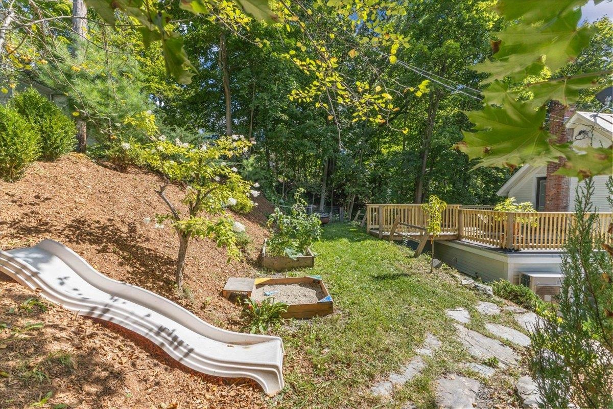 18 Charles Street Property Photo 42