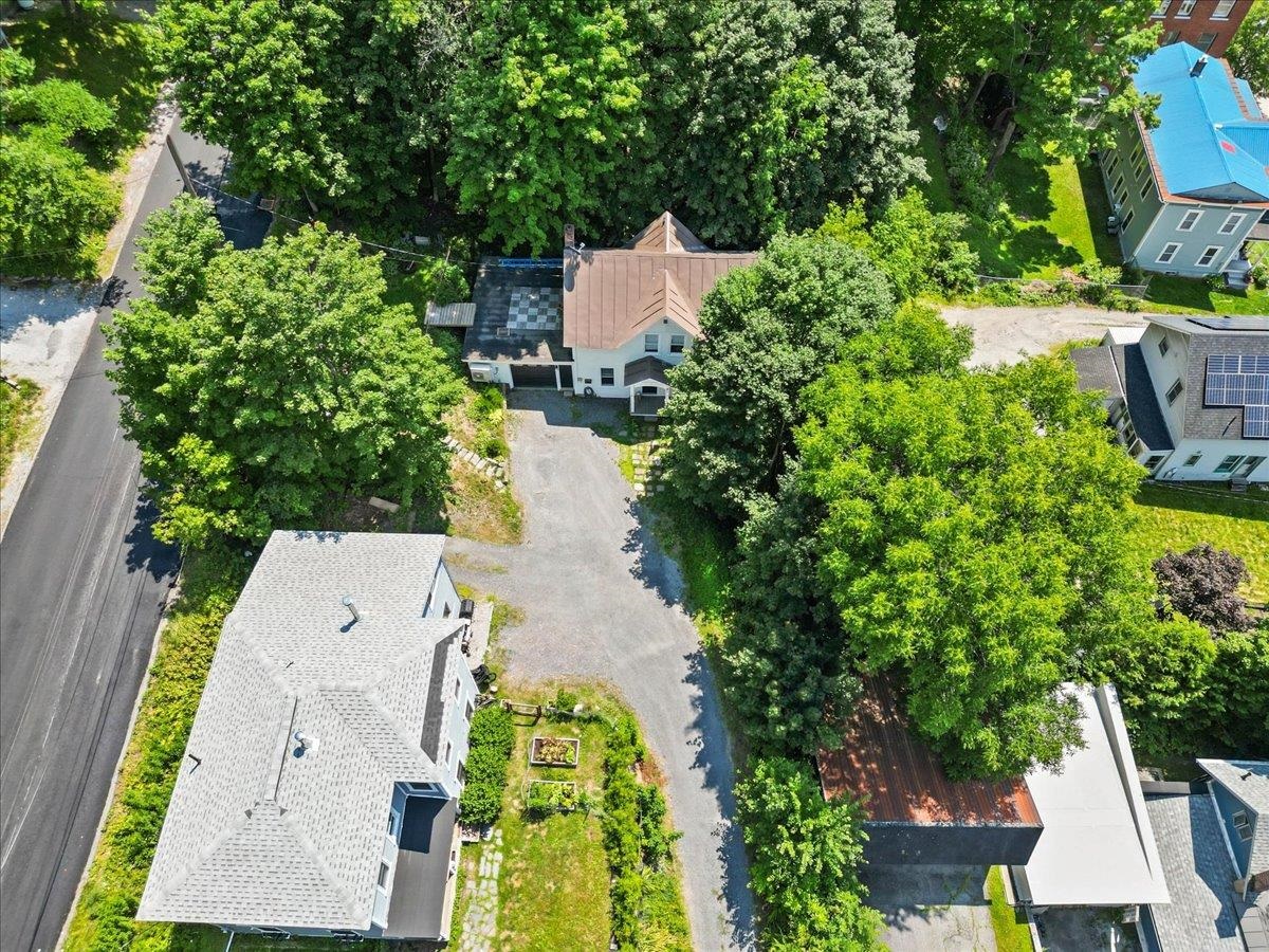 18 Charles Street Property Photo 46