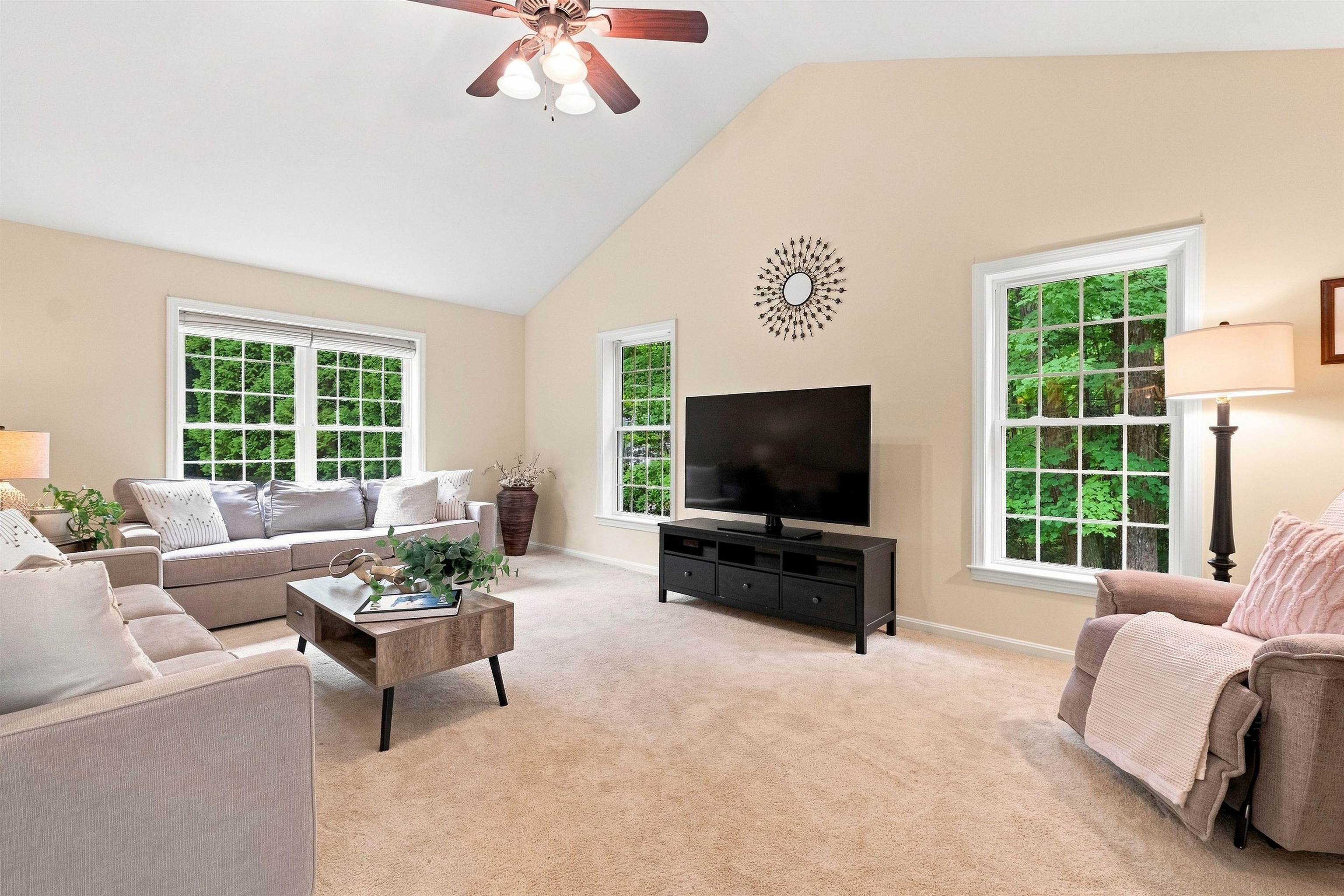 3 Fox Meadow Drive Property Photo 13