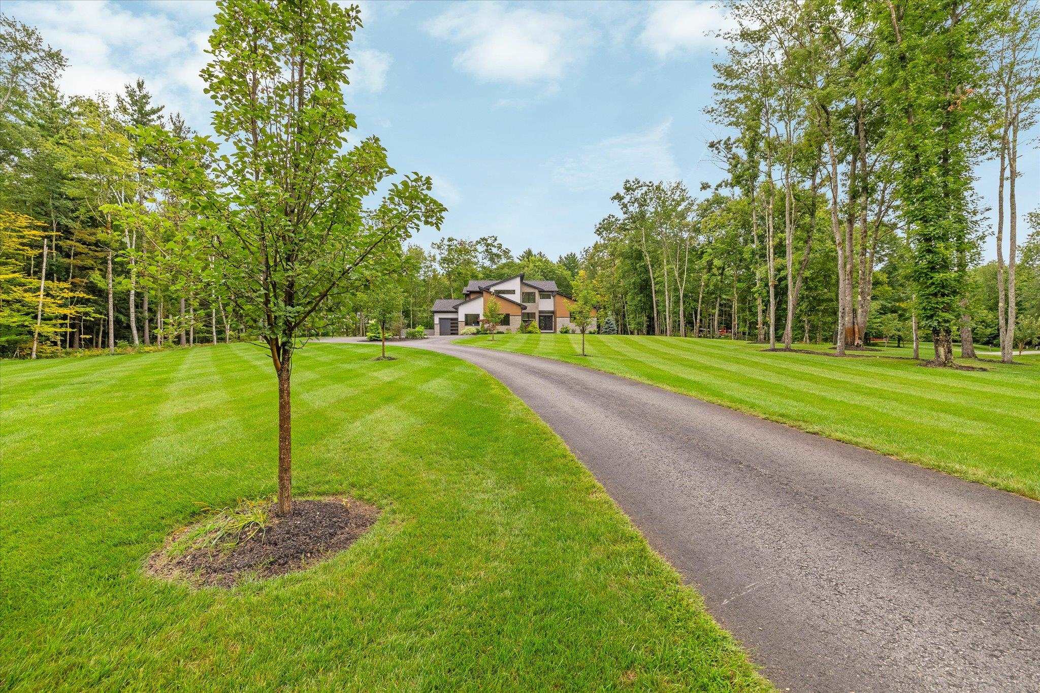 47 Old Military Road Property Photo 3