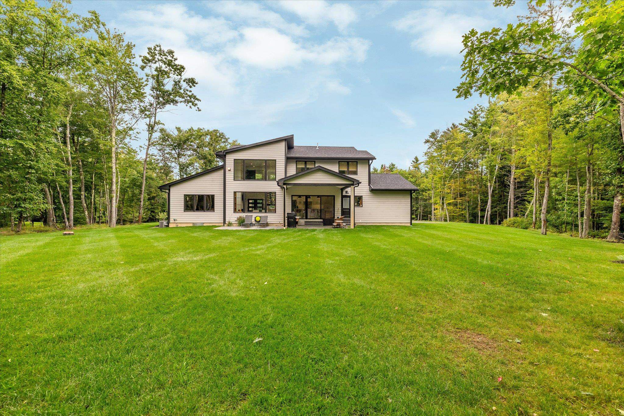47 Old Military Road Property Photo 6