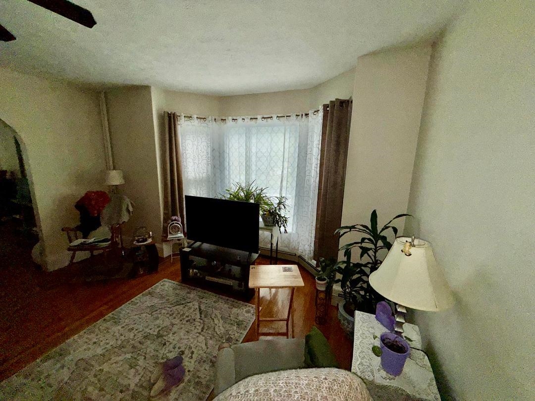 273 Walnut Street Property Photo 10