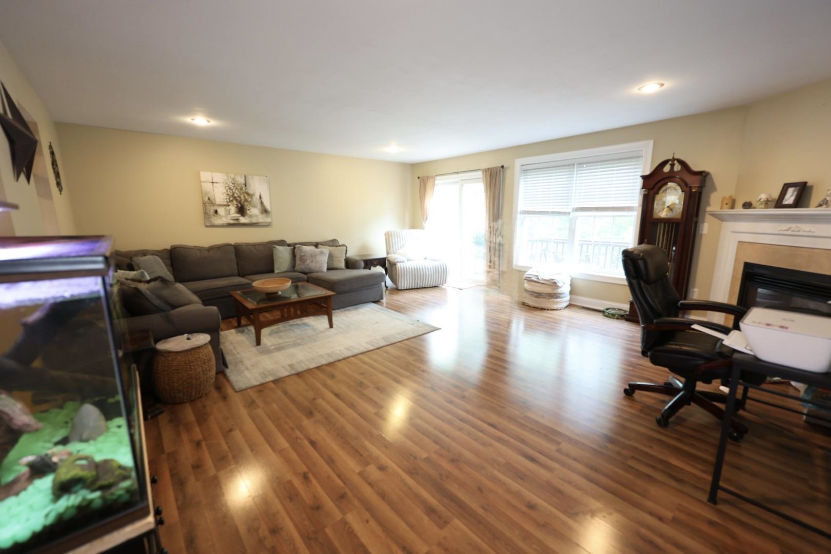 76 Pear Tree Lane Property Photo 3