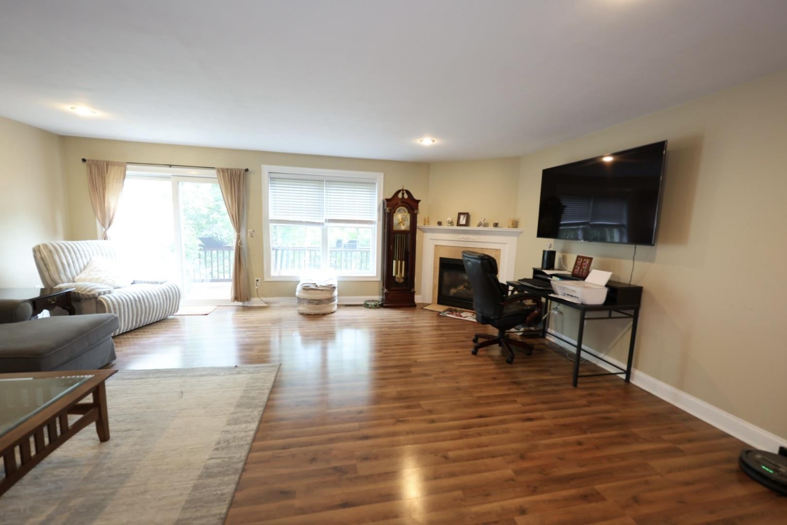 76 Pear Tree Lane Property Photo 4