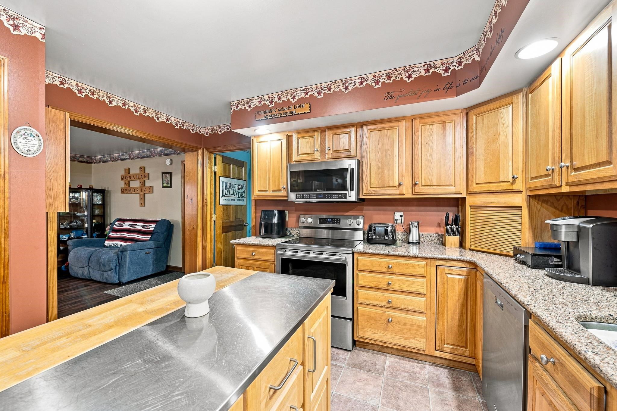 18 Stone Drive Property Photo 17
