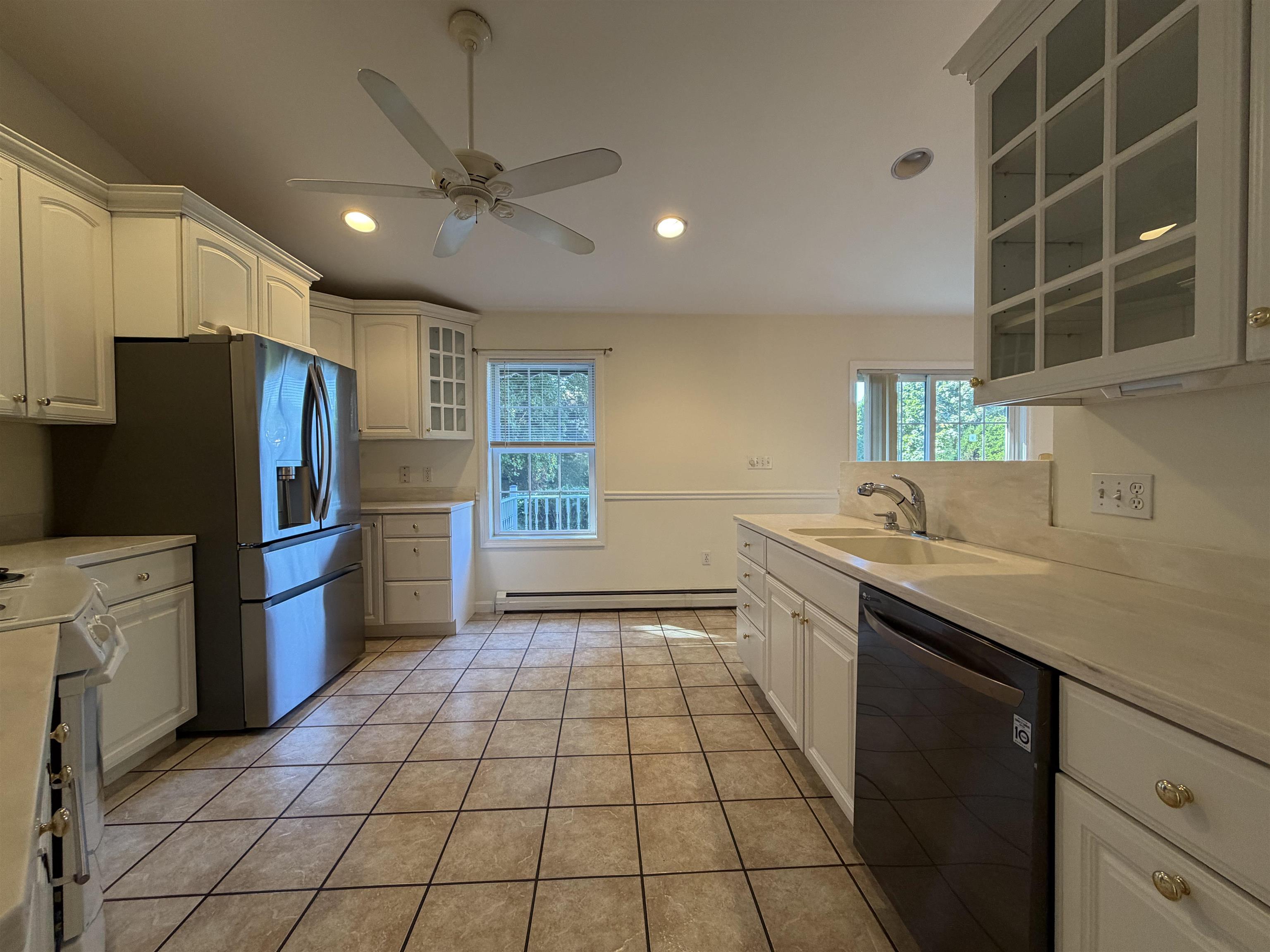 44 Arch Street Property Photo 4