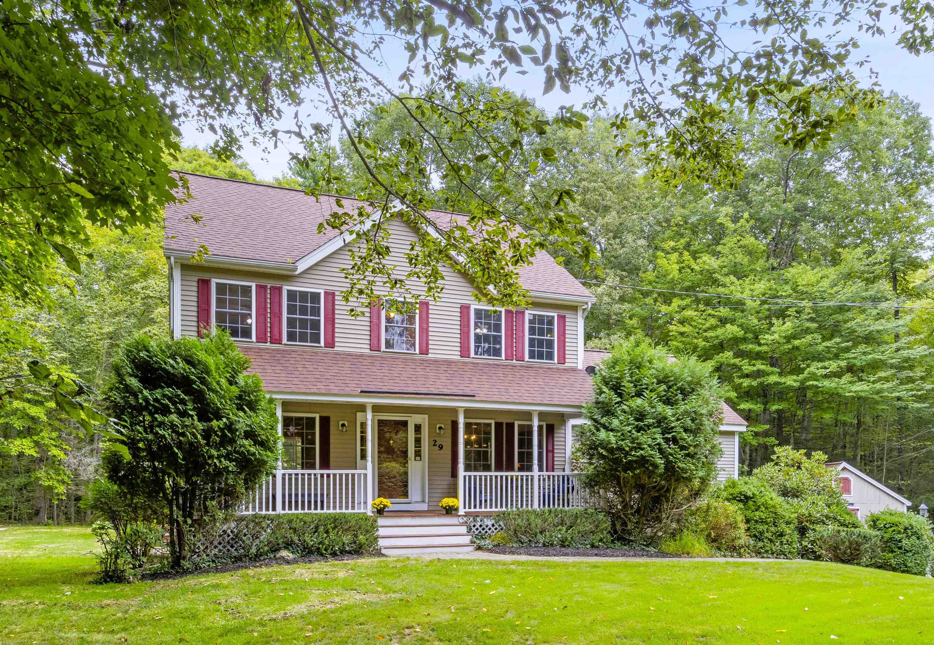 29 Abenaki Circle Property Photo 1