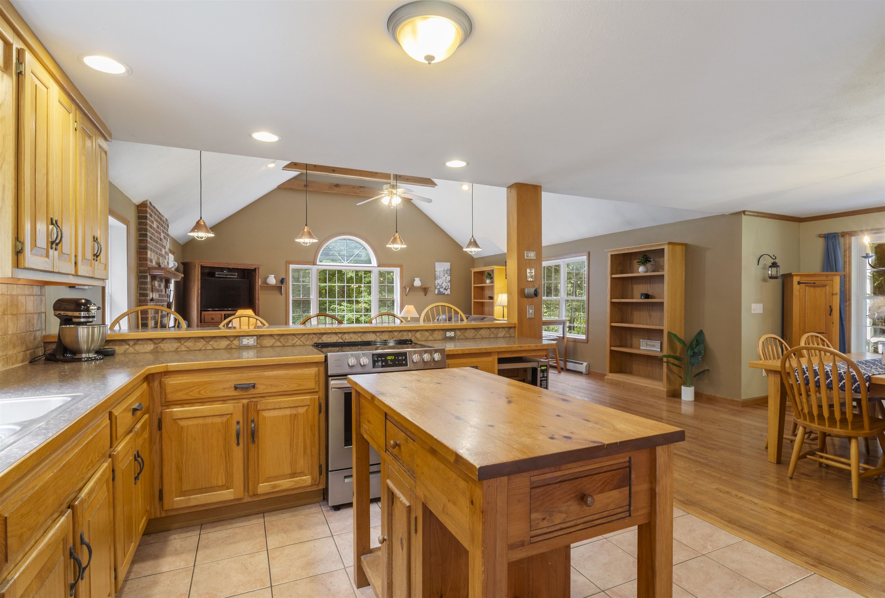 29 Abenaki Circle Property Photo 13