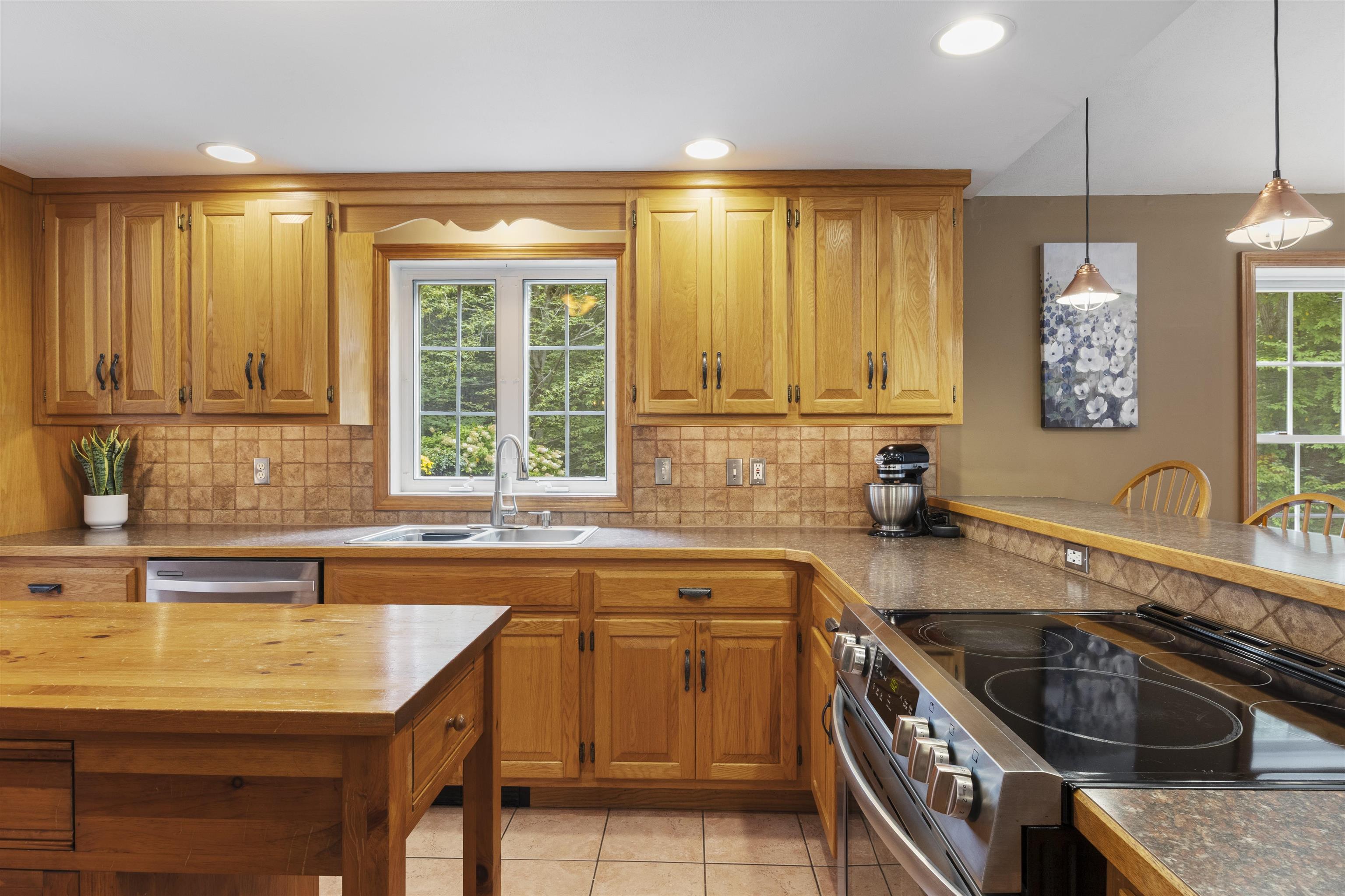 29 Abenaki Circle Property Photo 14