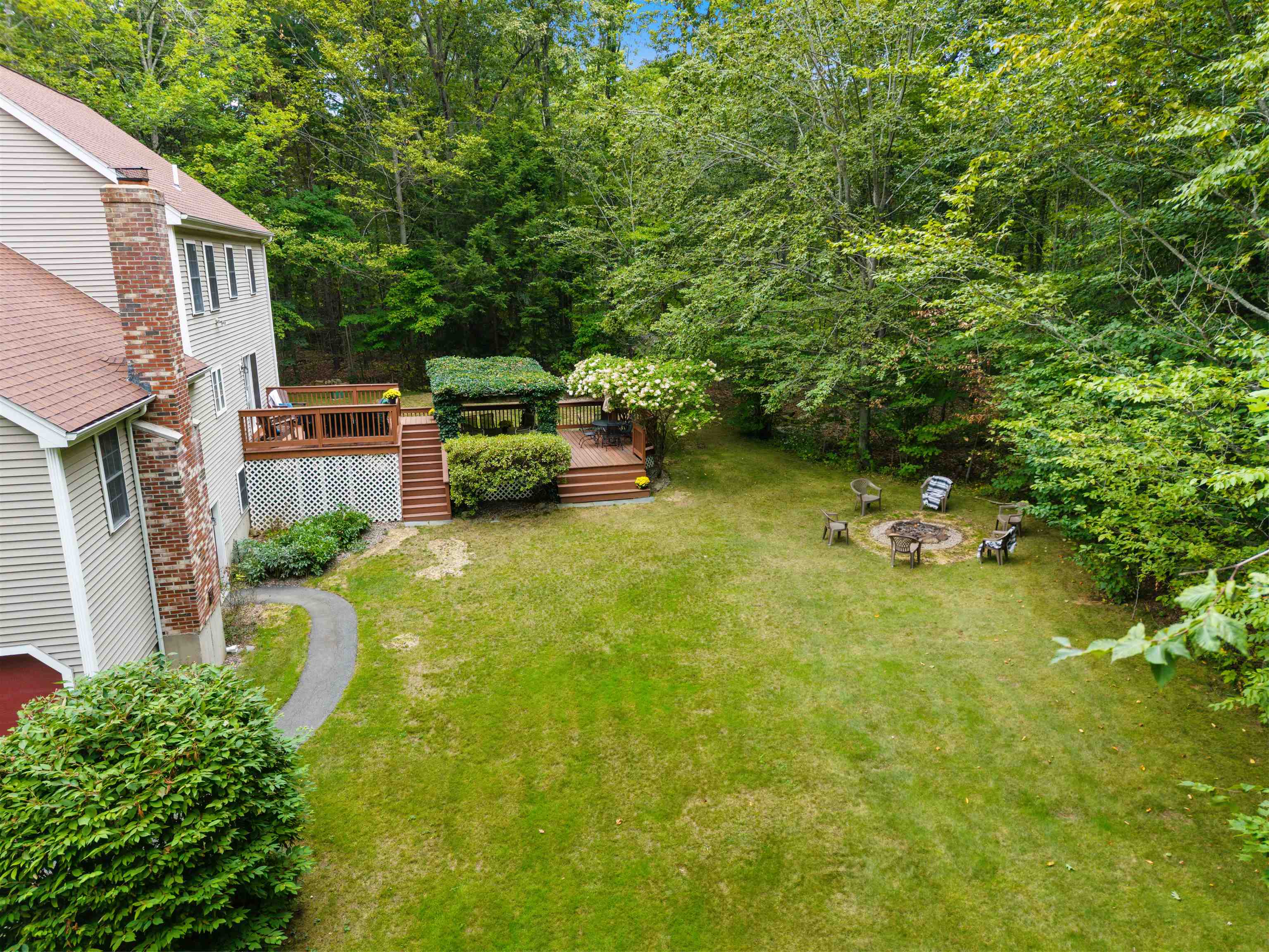 29 Abenaki Circle Property Photo 42