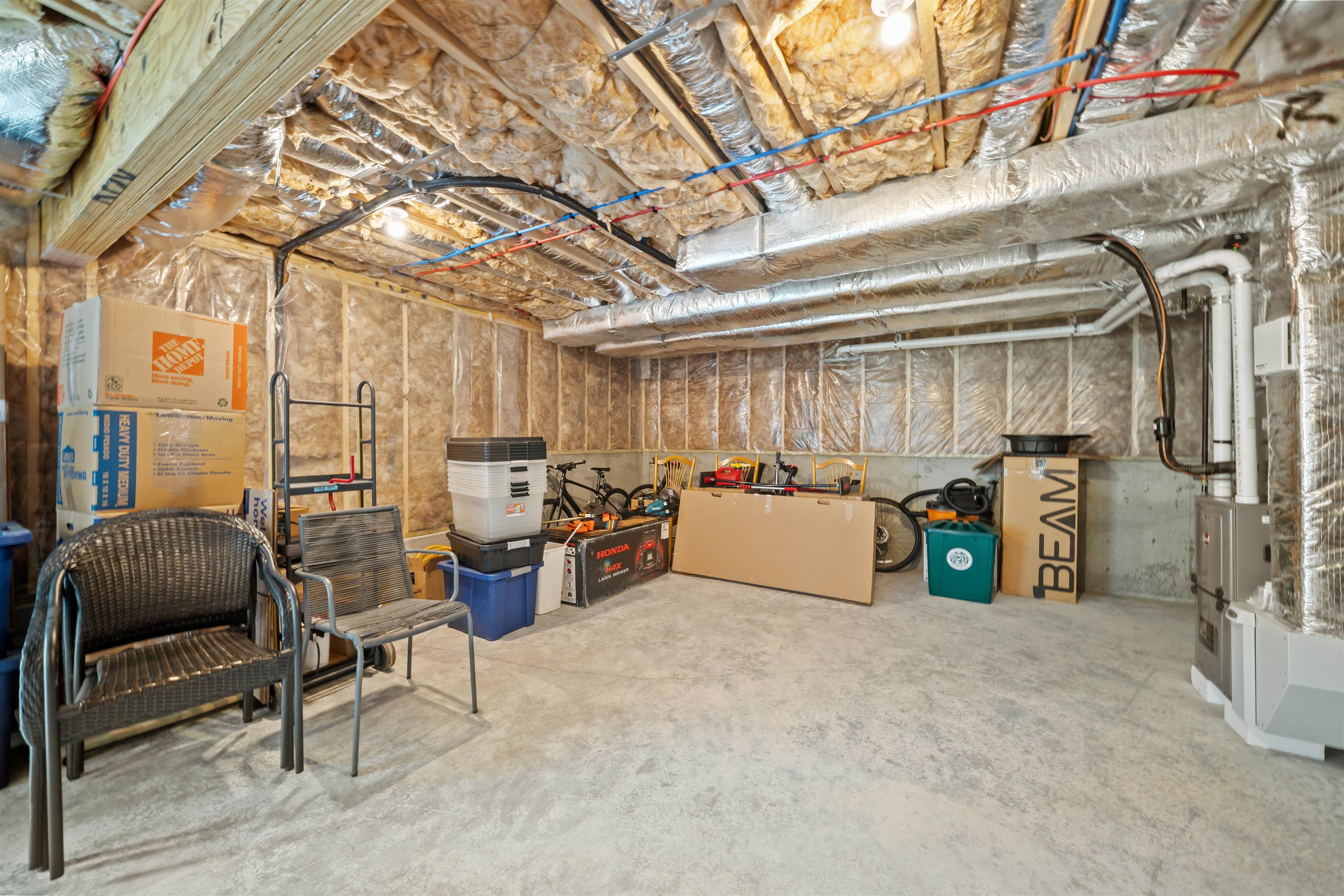 279 N Main Street Property Photo 35