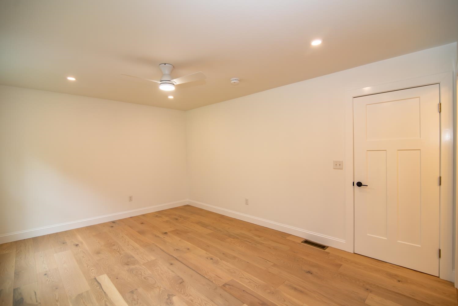 18 Pomp Road Property Photo 16