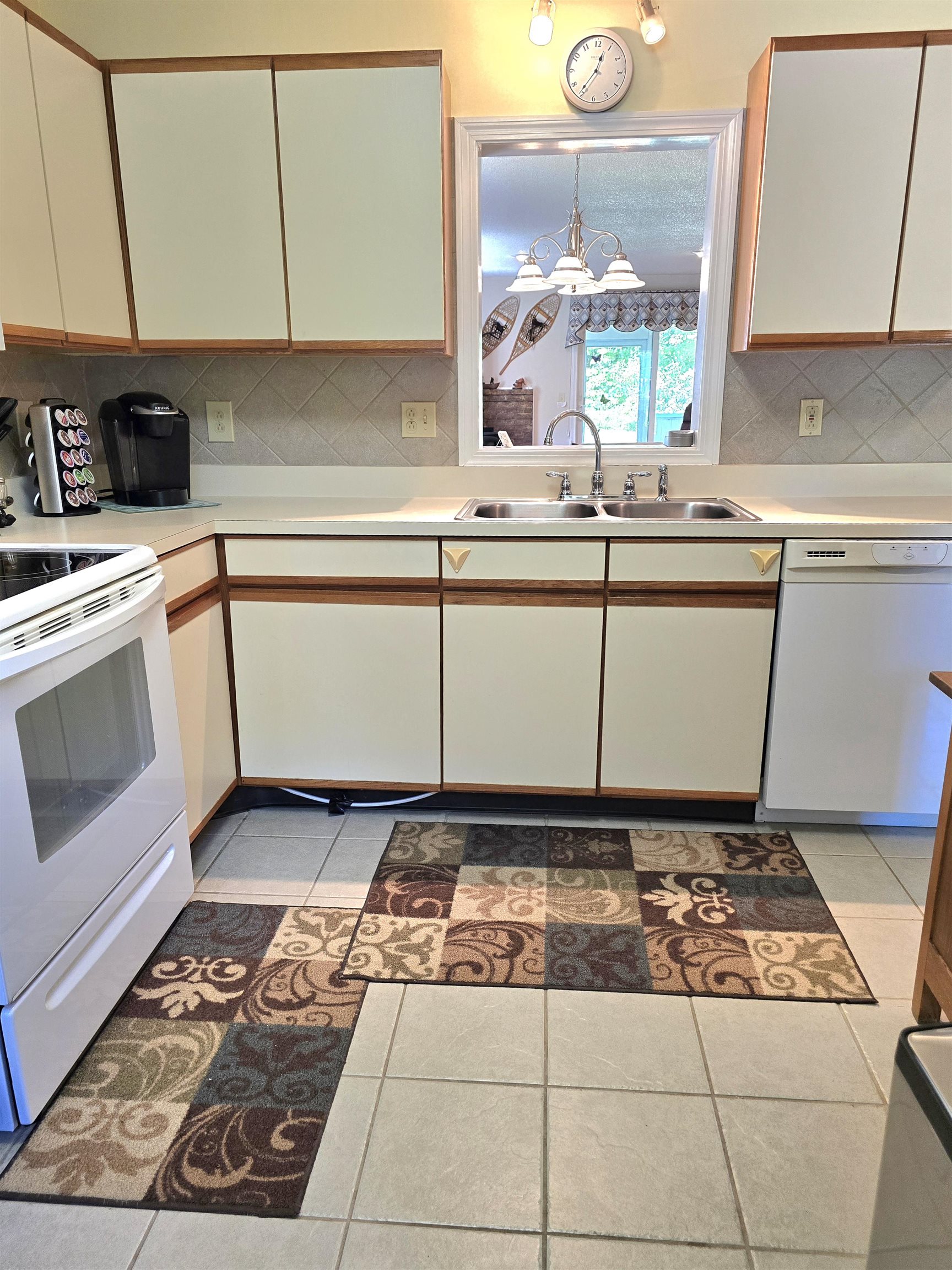 25 Fawn Meadows Property Photo 13