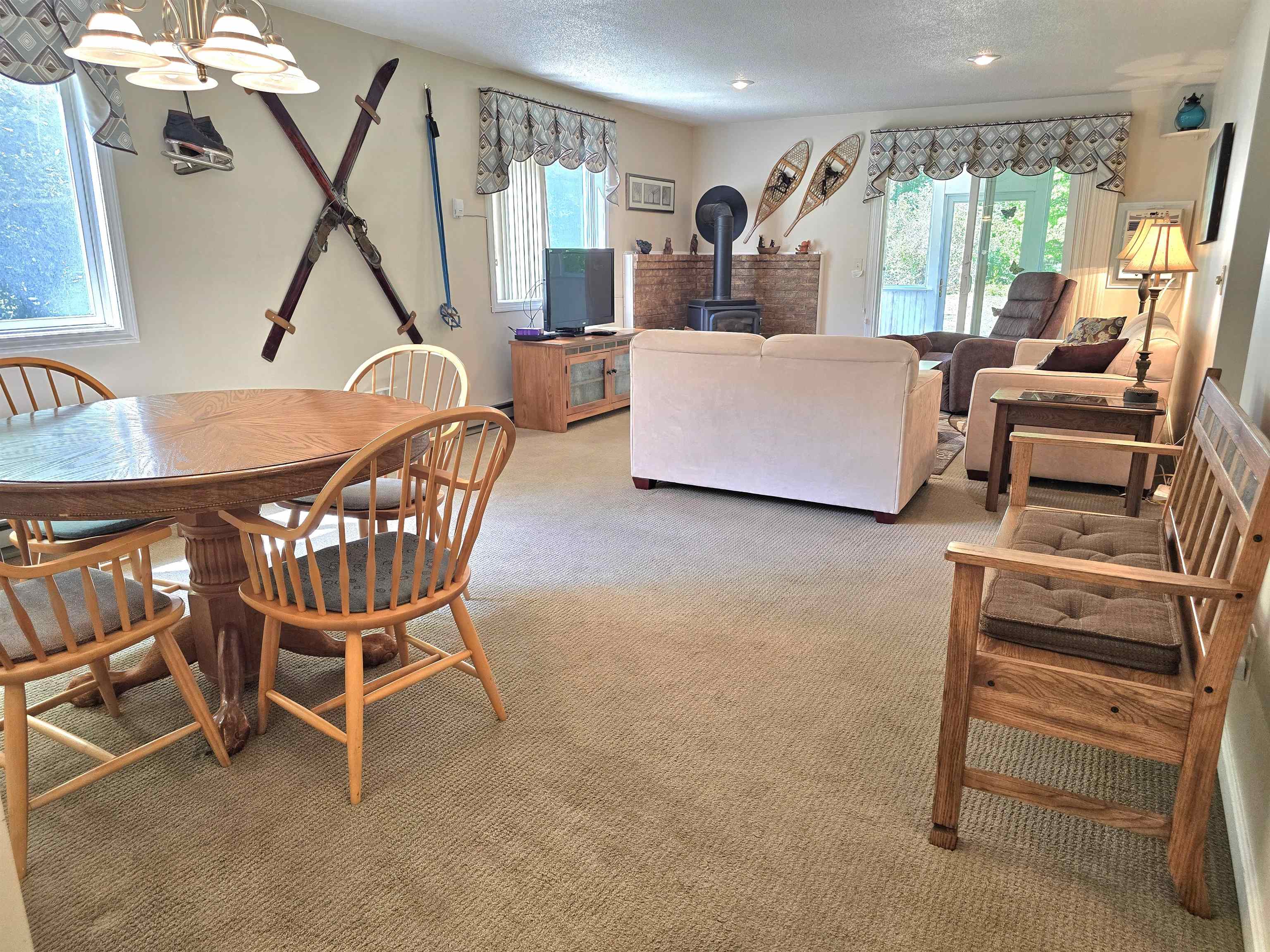 25 Fawn Meadows Property Photo 14