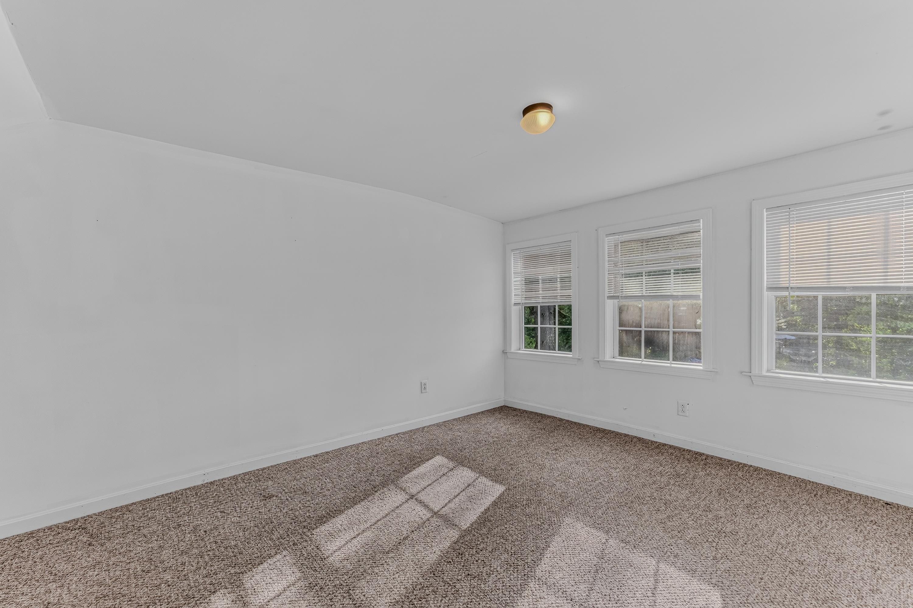 402 Oak Hill Road Property Photo 36