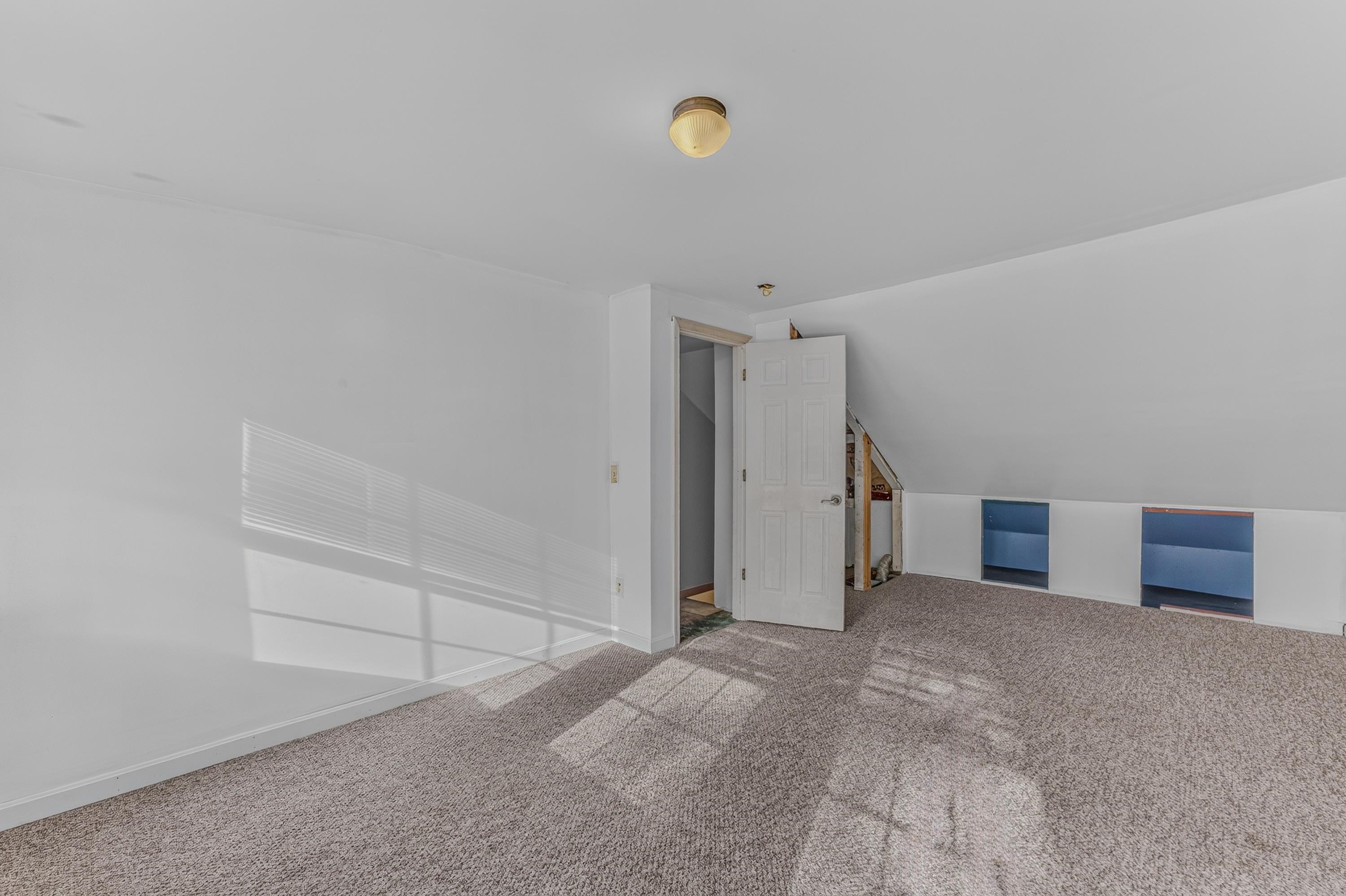 402 Oak Hill Road Property Photo 37