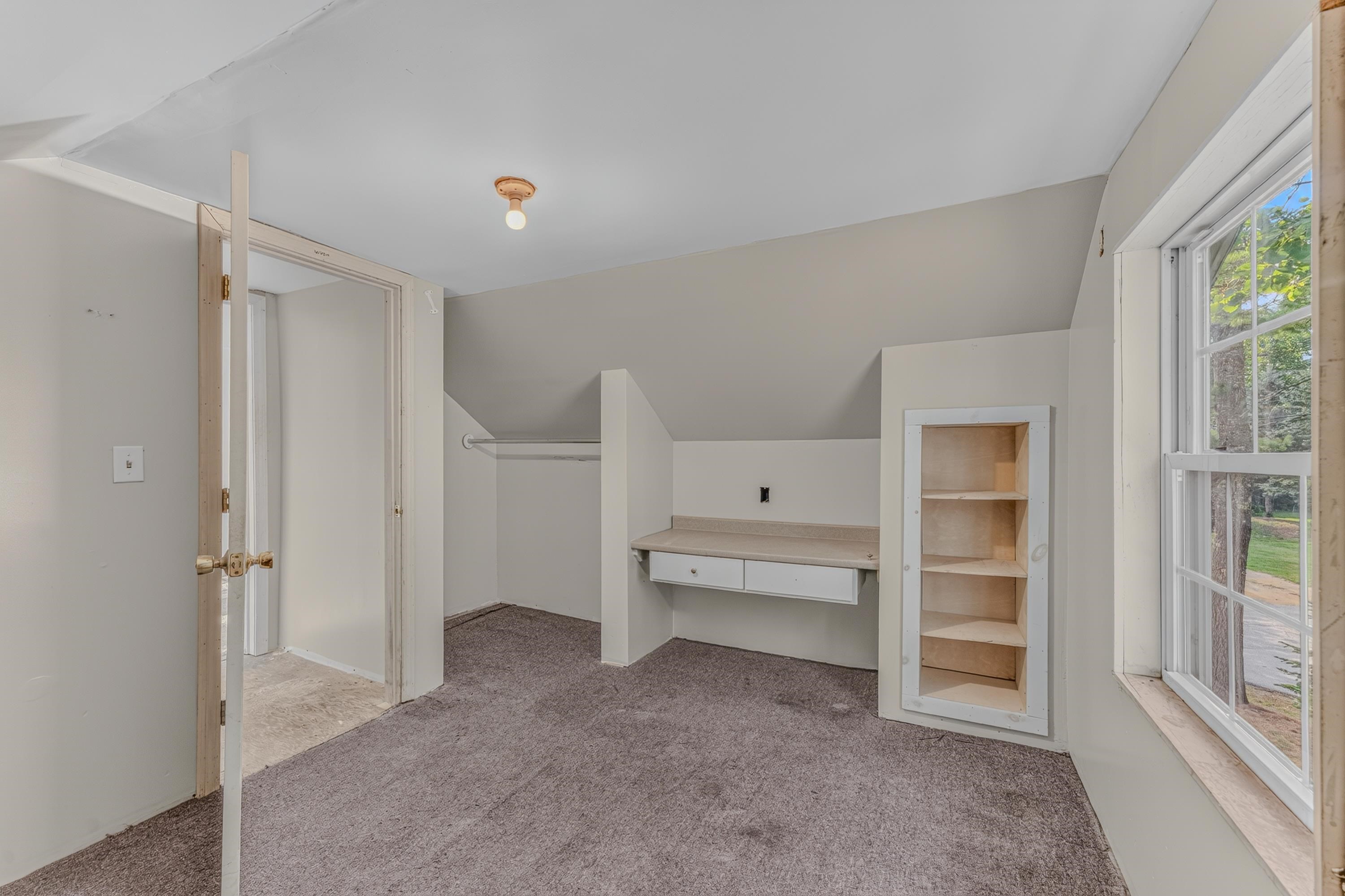 402 Oak Hill Road Property Photo 40