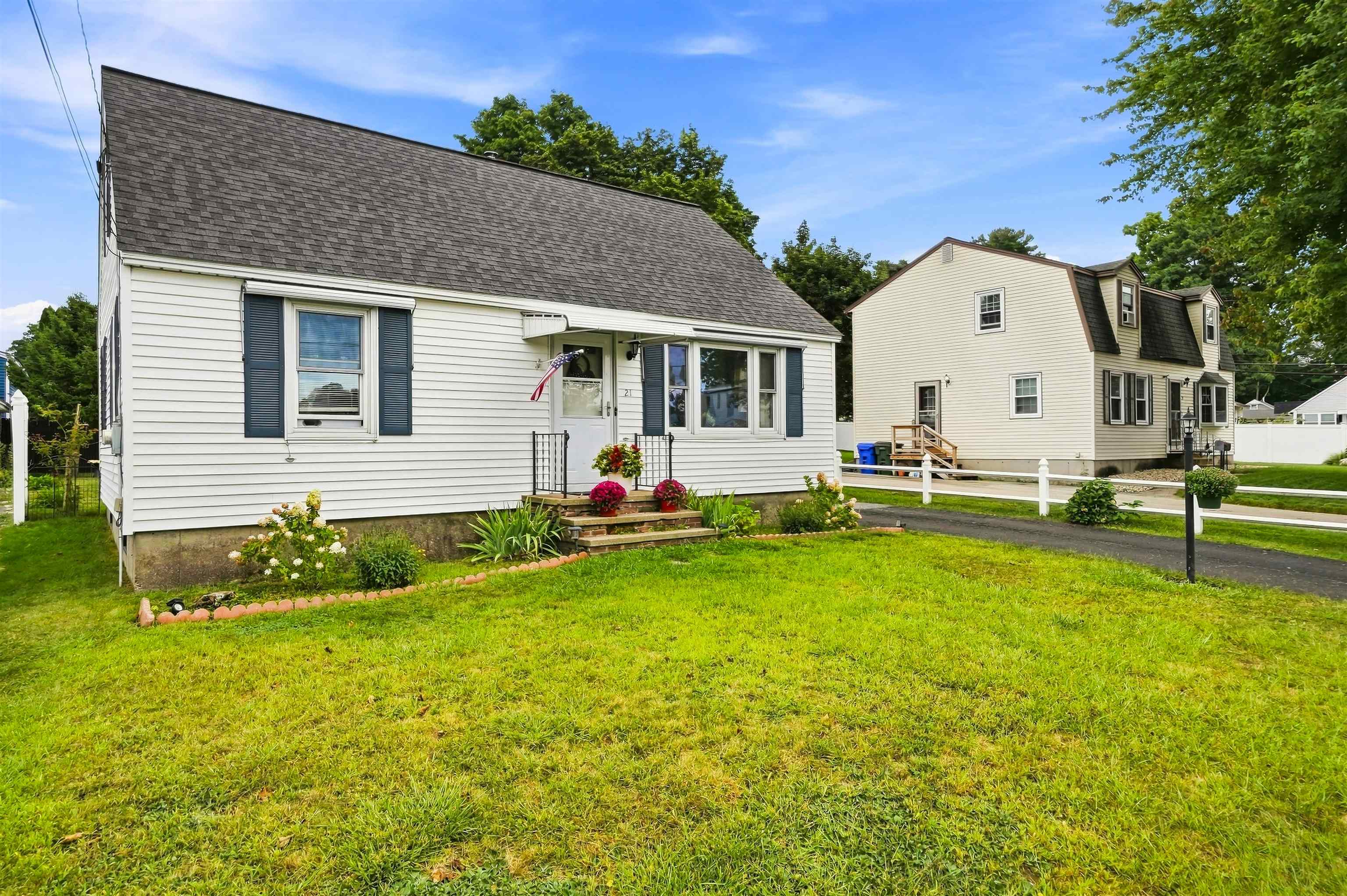 21 Woodbine Avenue Property Photo 2
