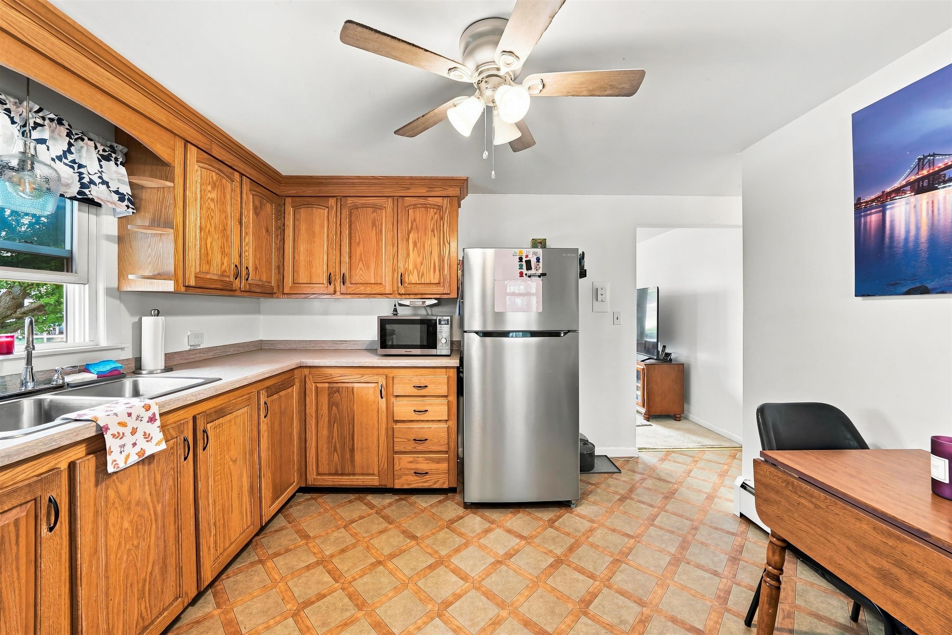 21 Woodbine Avenue Property Photo 9
