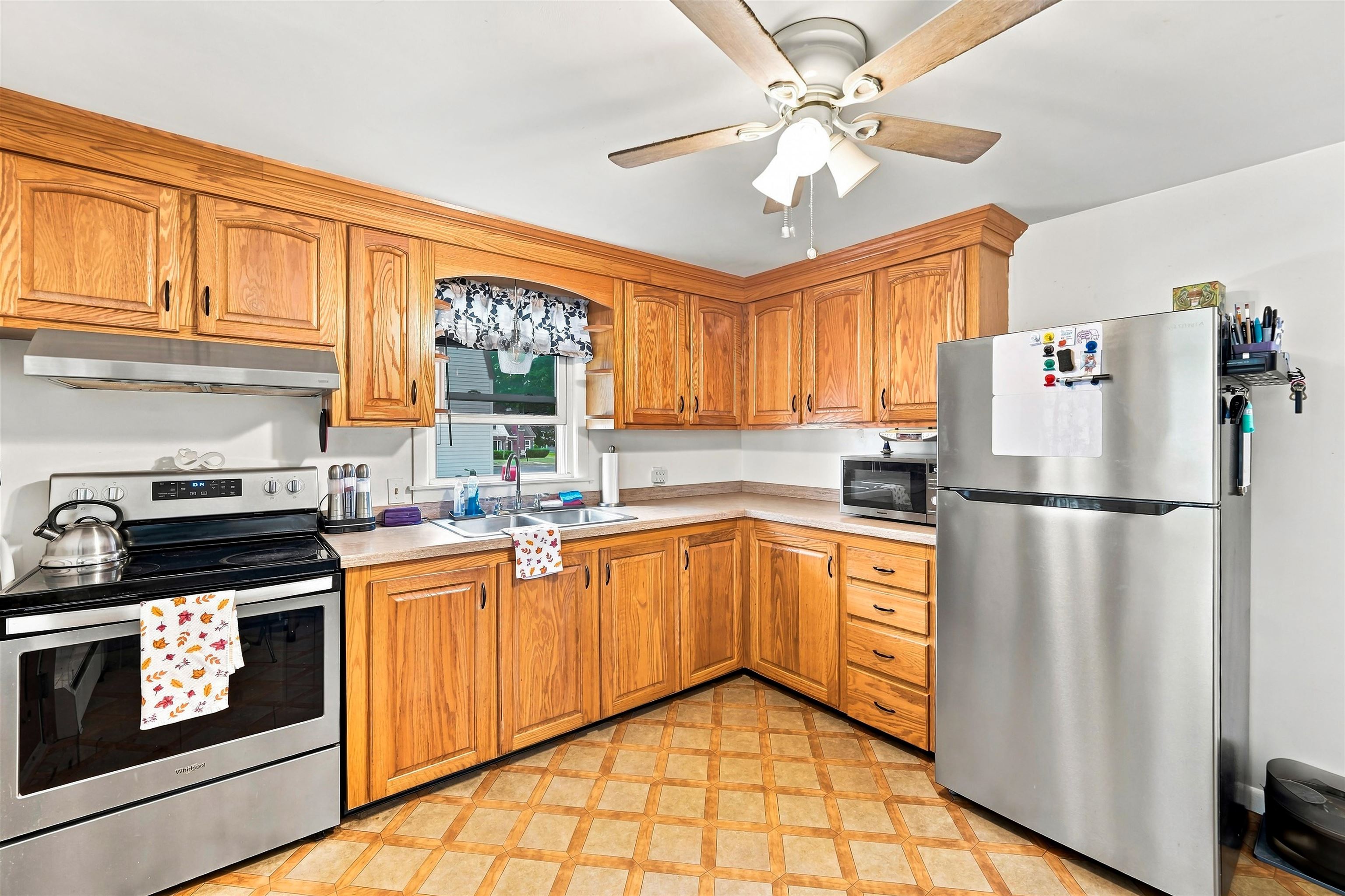21 Woodbine Avenue Property Photo 11