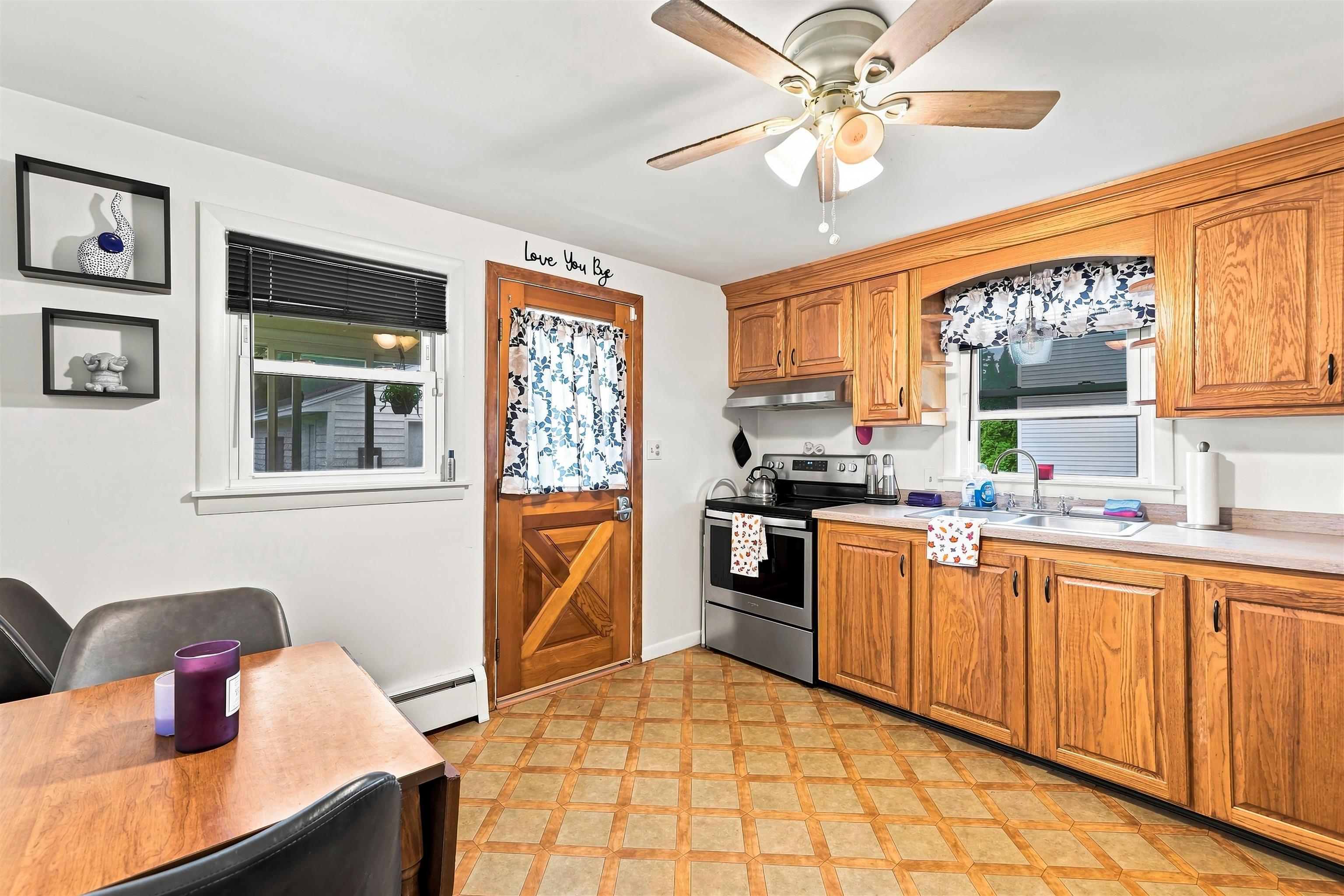 21 Woodbine Avenue Property Photo 14