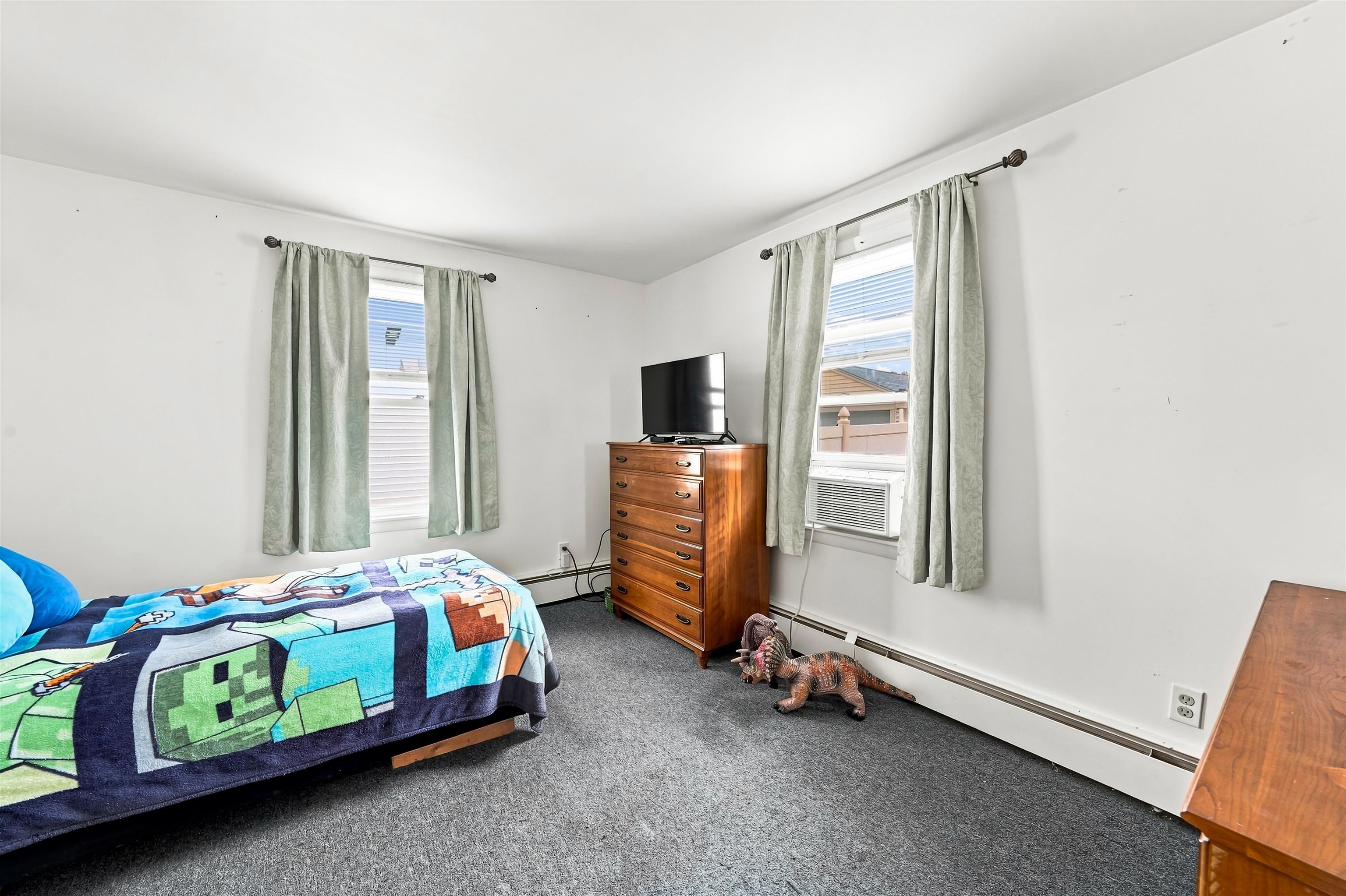 21 Woodbine Avenue Property Photo 20