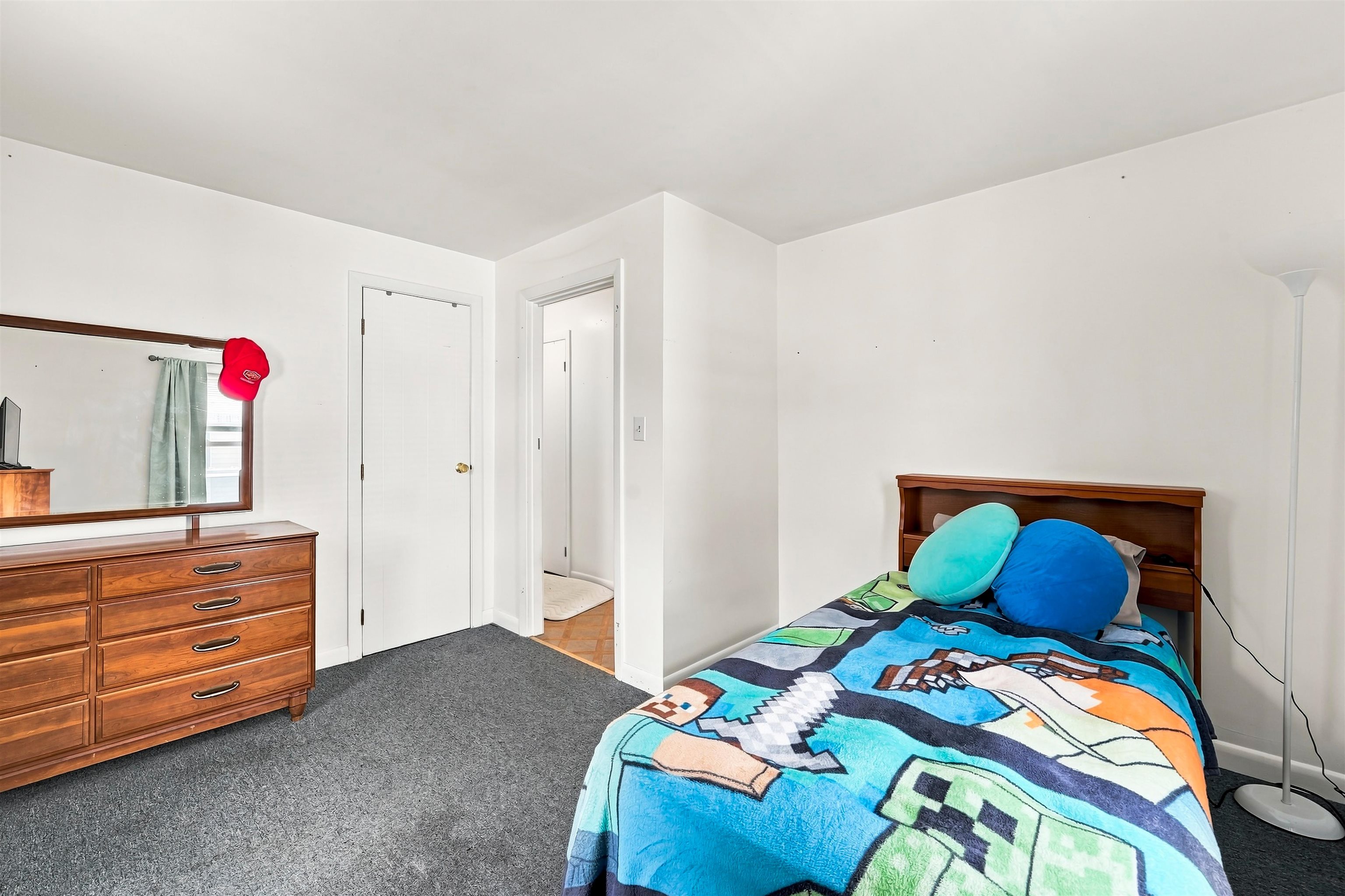 21 Woodbine Avenue Property Photo 21